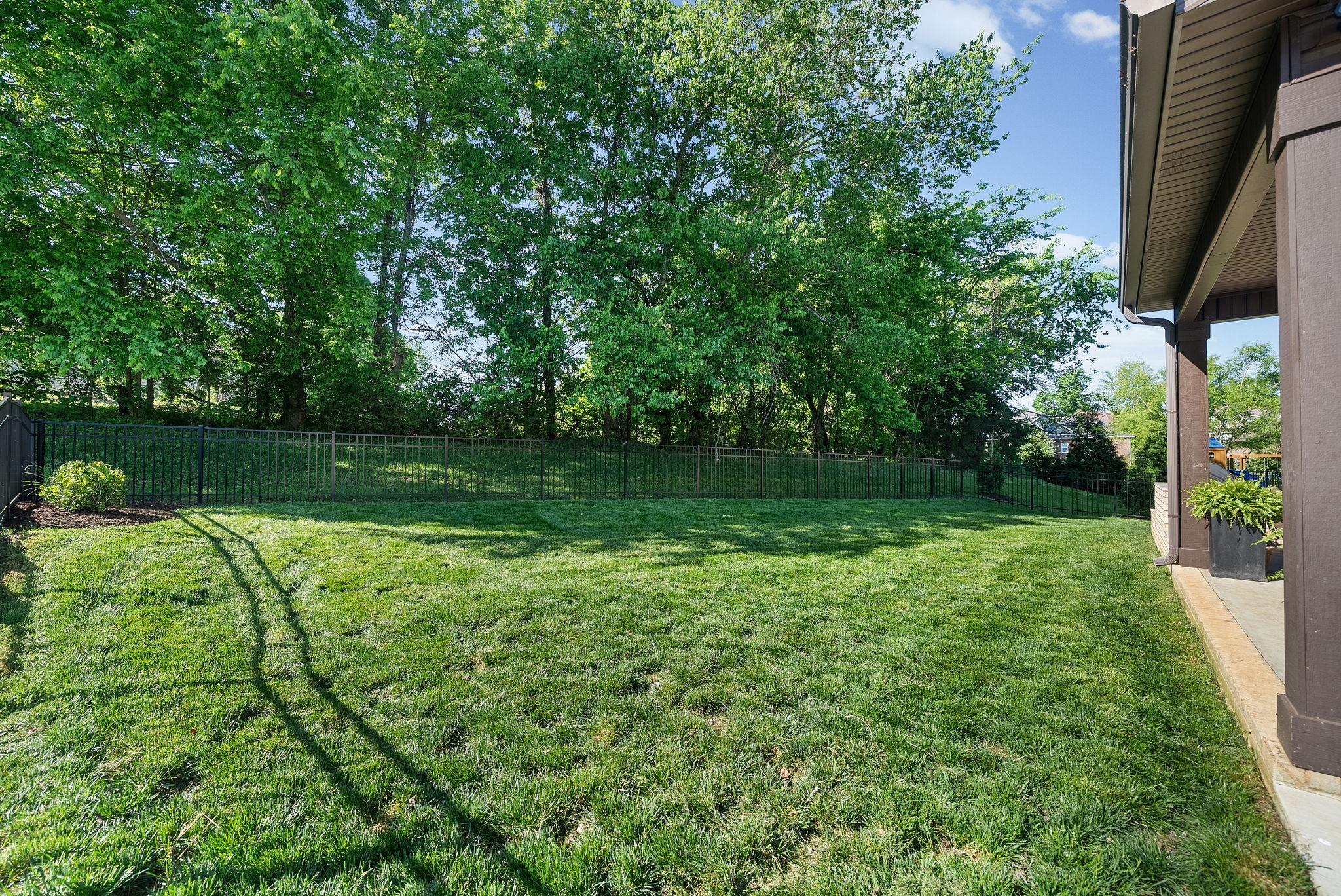 251 Harrowgate Dr