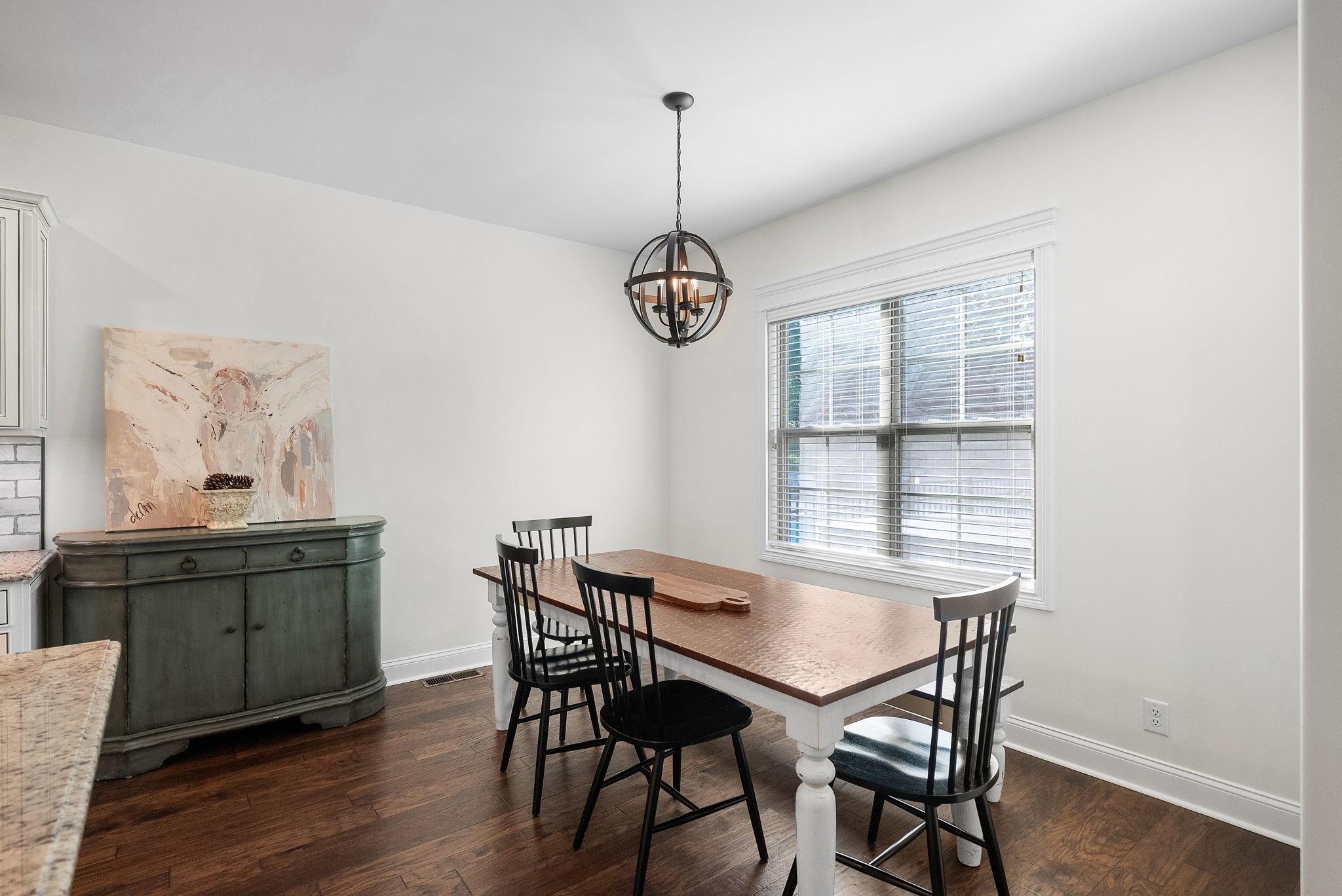 251 Harrowgate Dr