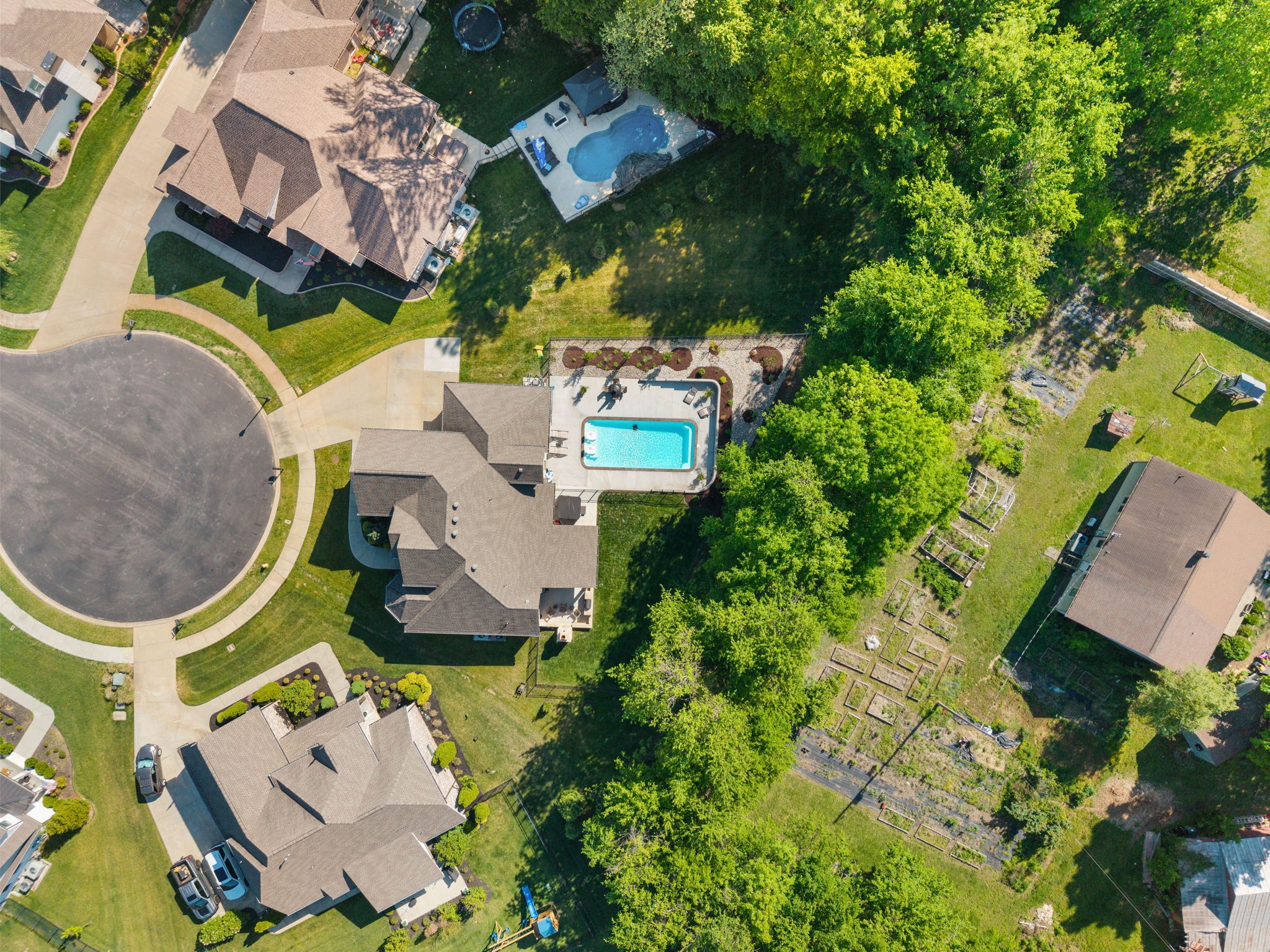 251 Harrowgate Dr