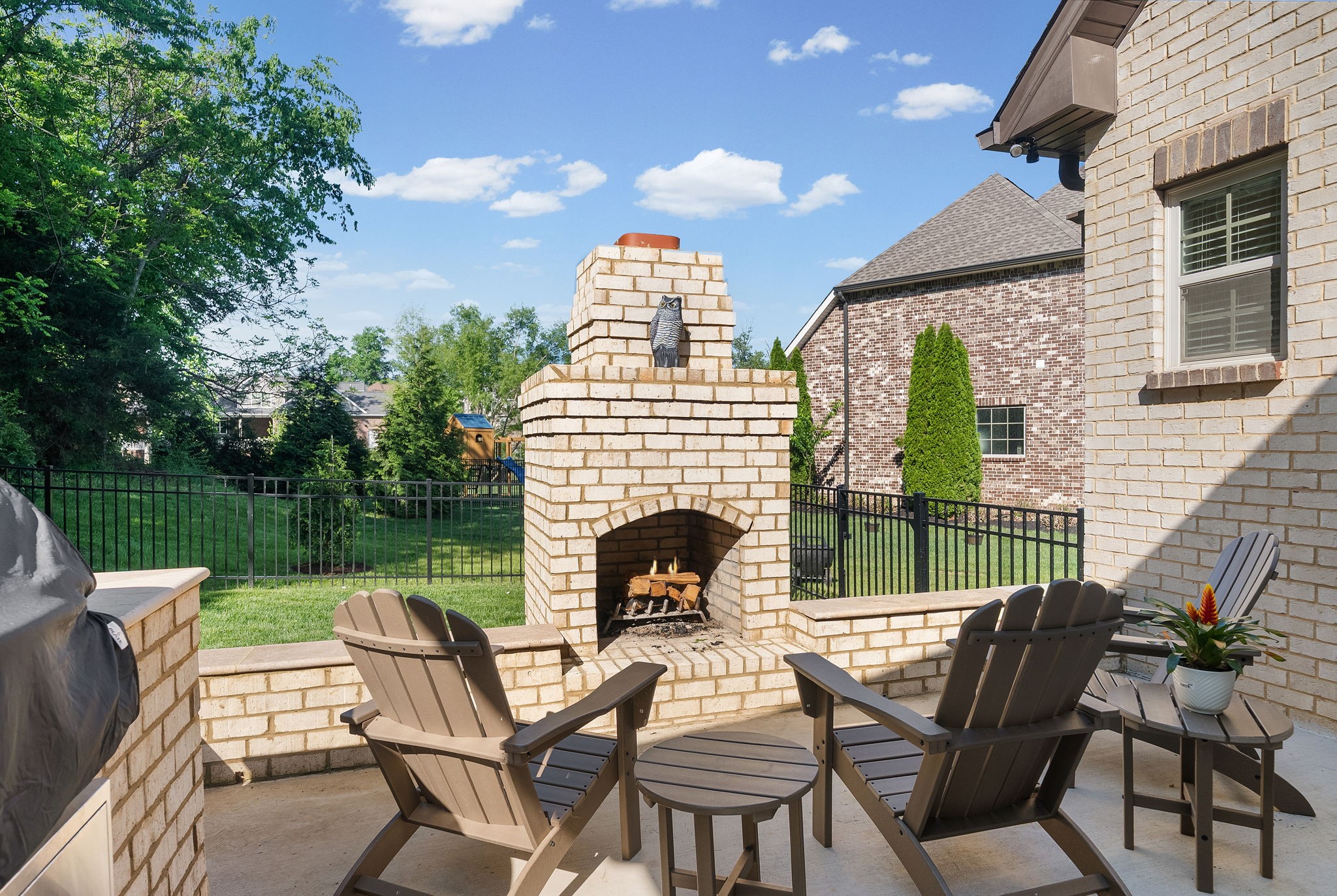 251 Harrowgate Dr