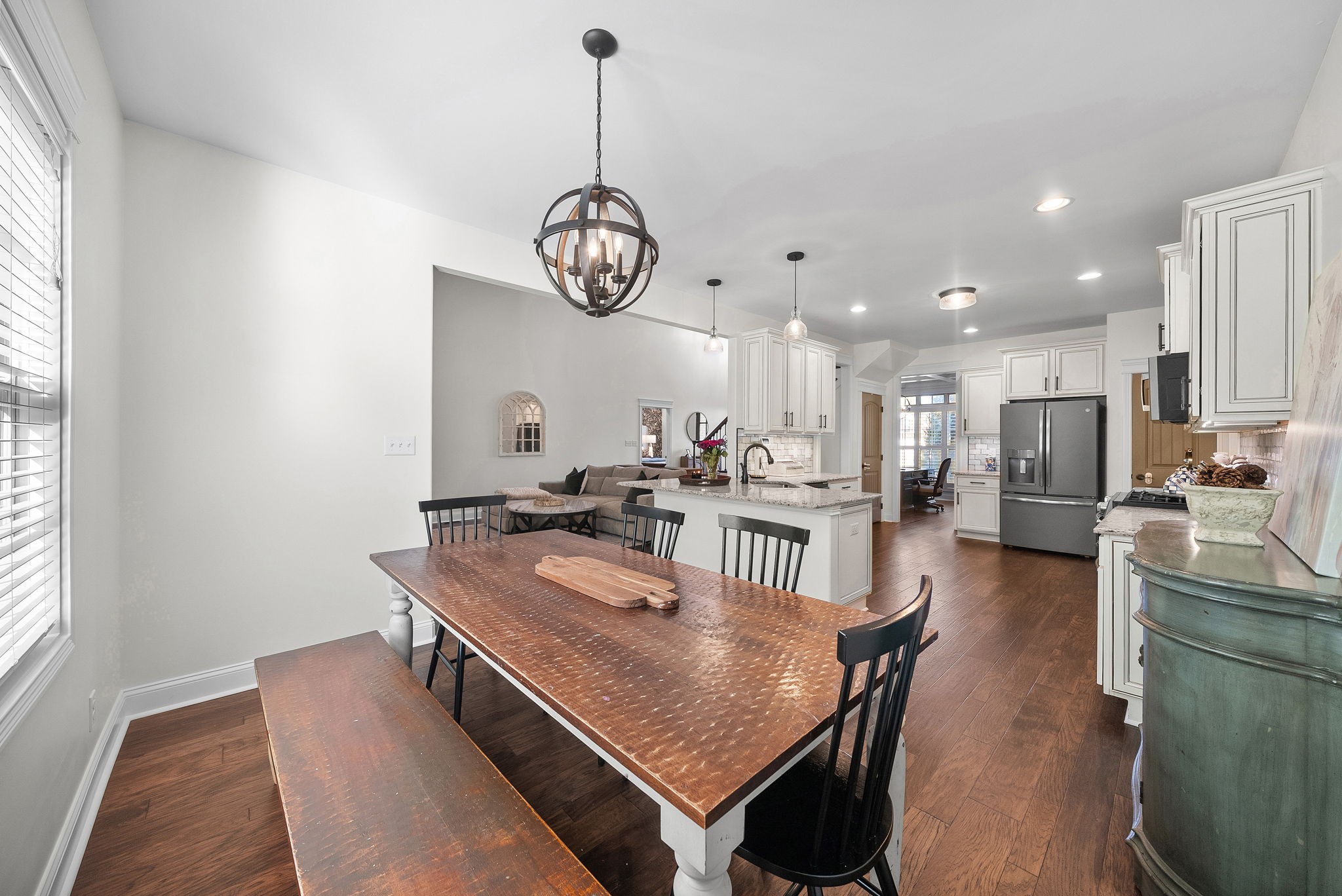 251 Harrowgate Dr