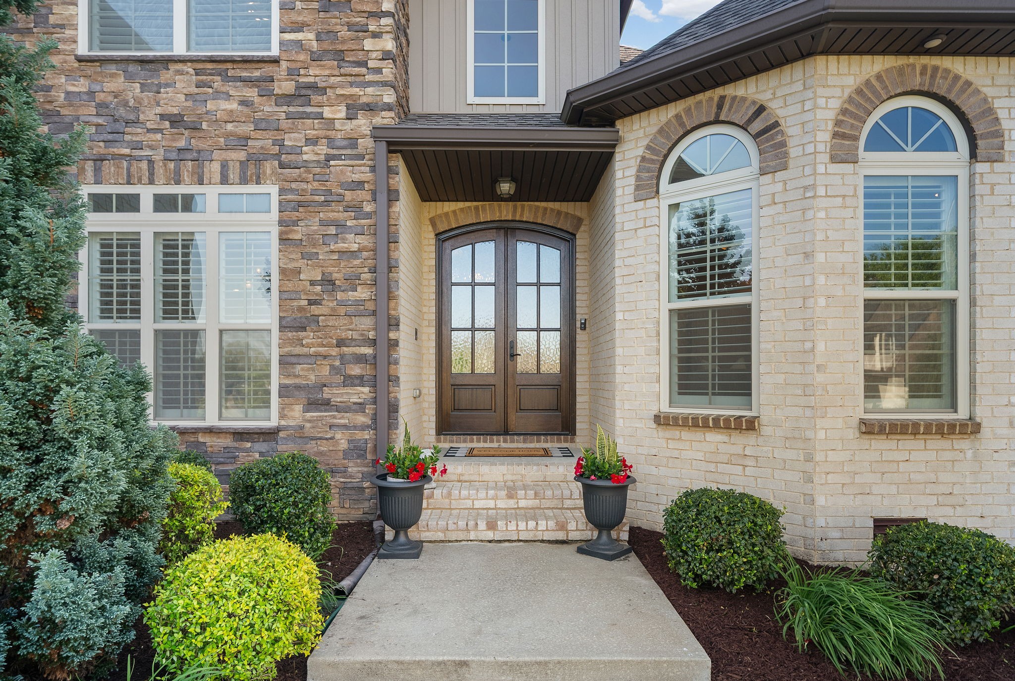 251 Harrowgate Dr