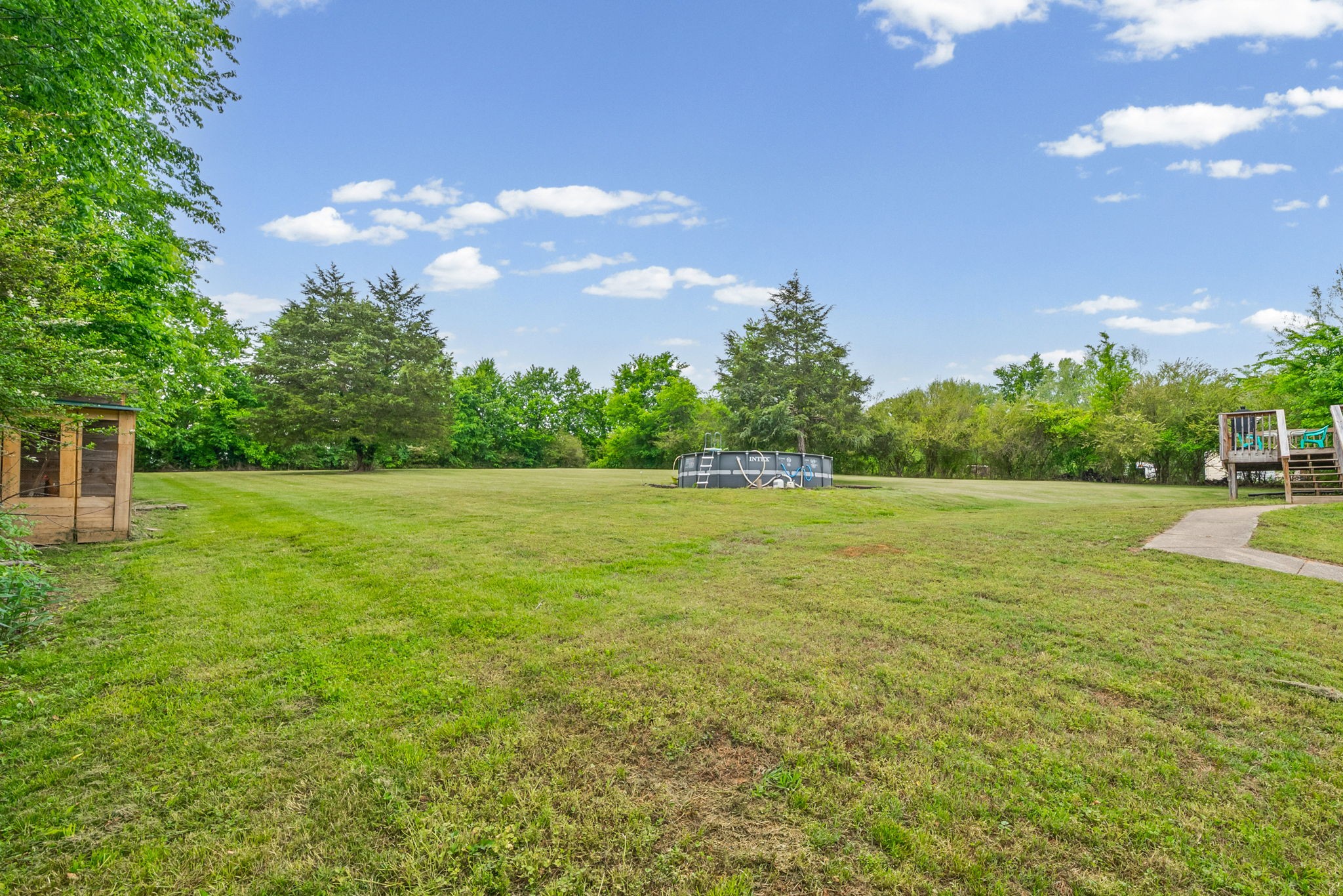 4834 Woodrow Rd