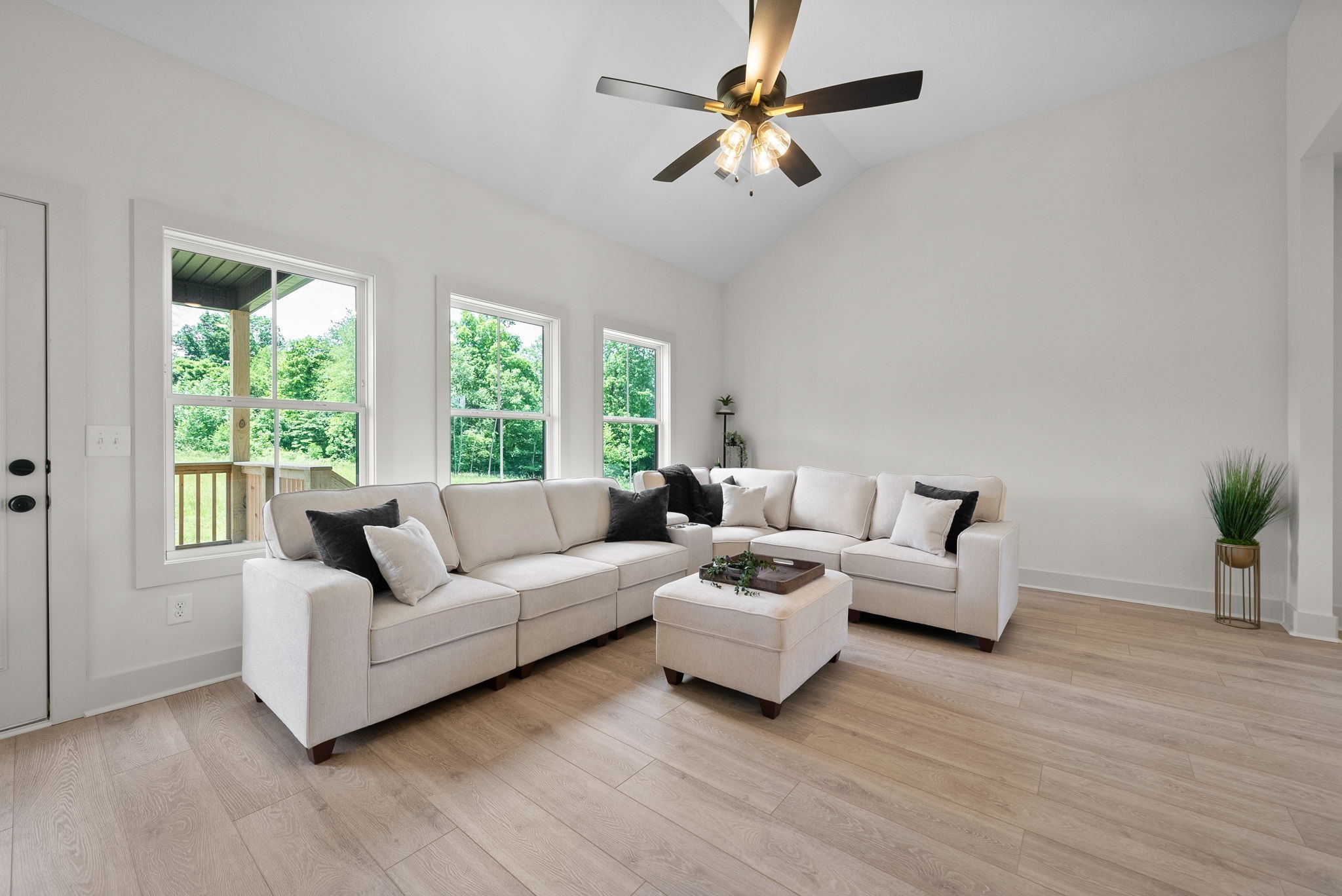 178 Dewberry Ct