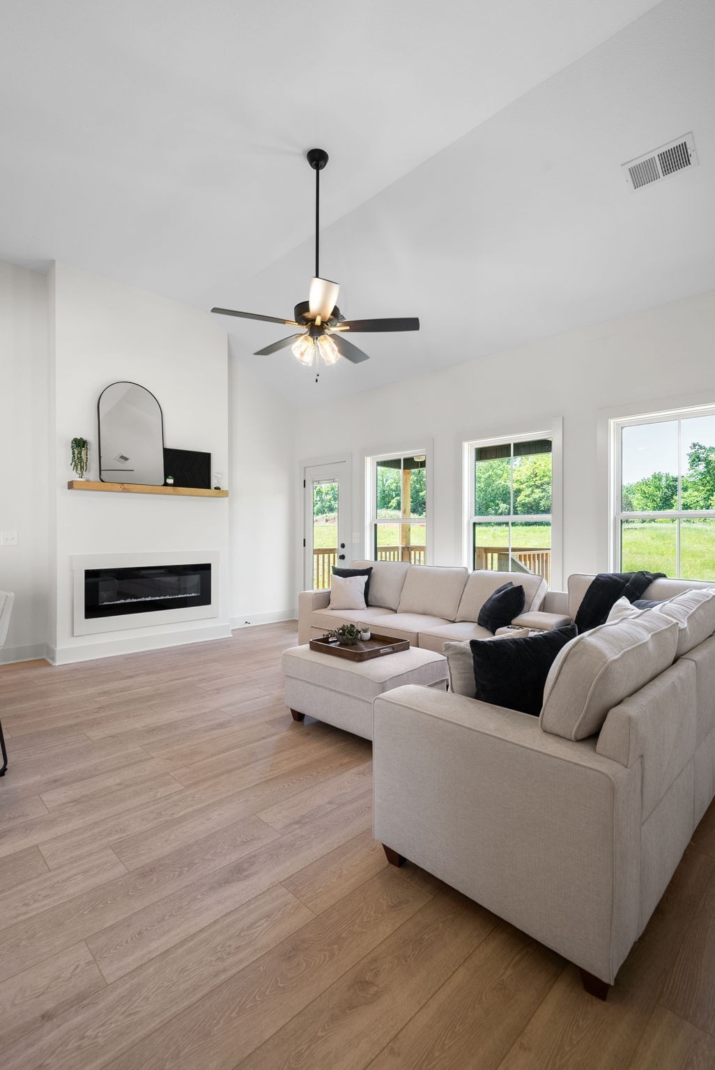 178 Dewberry Ct