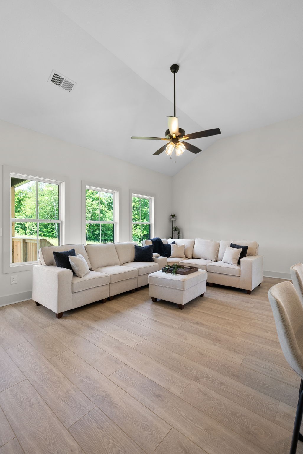 178 Dewberry Ct