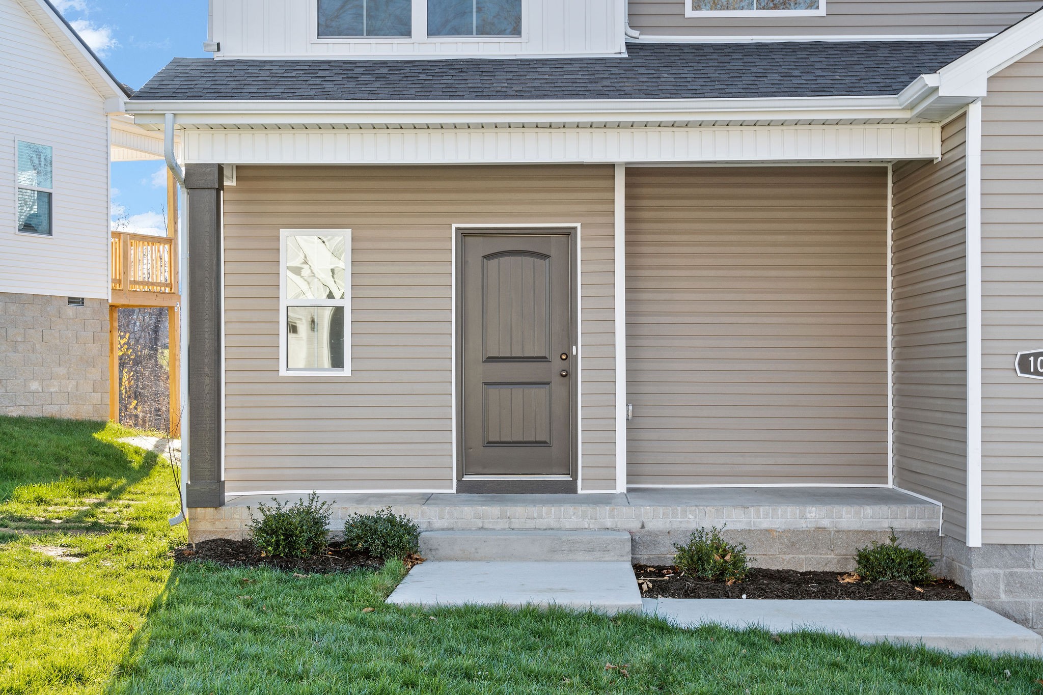 197 Dewberry Ct