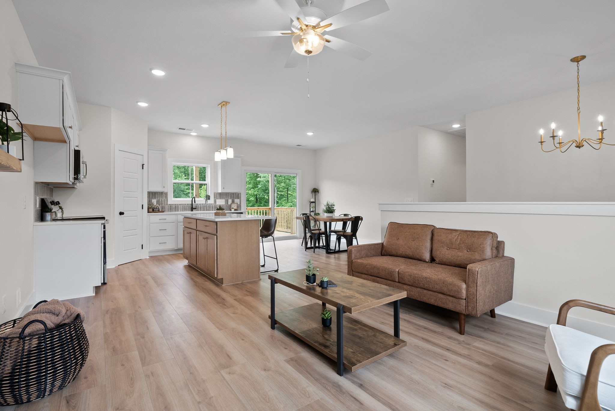 193 Dewberry Ct