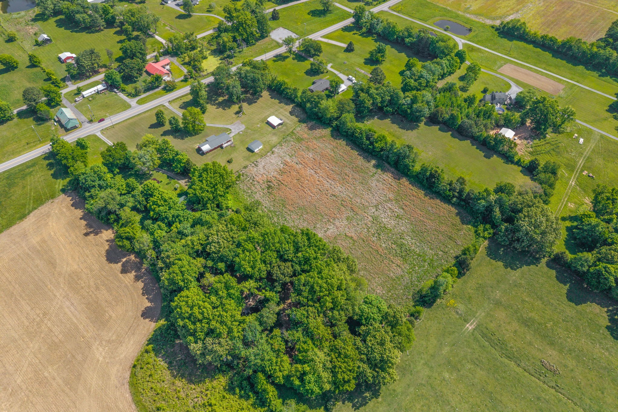 3824 Oakwood Rd