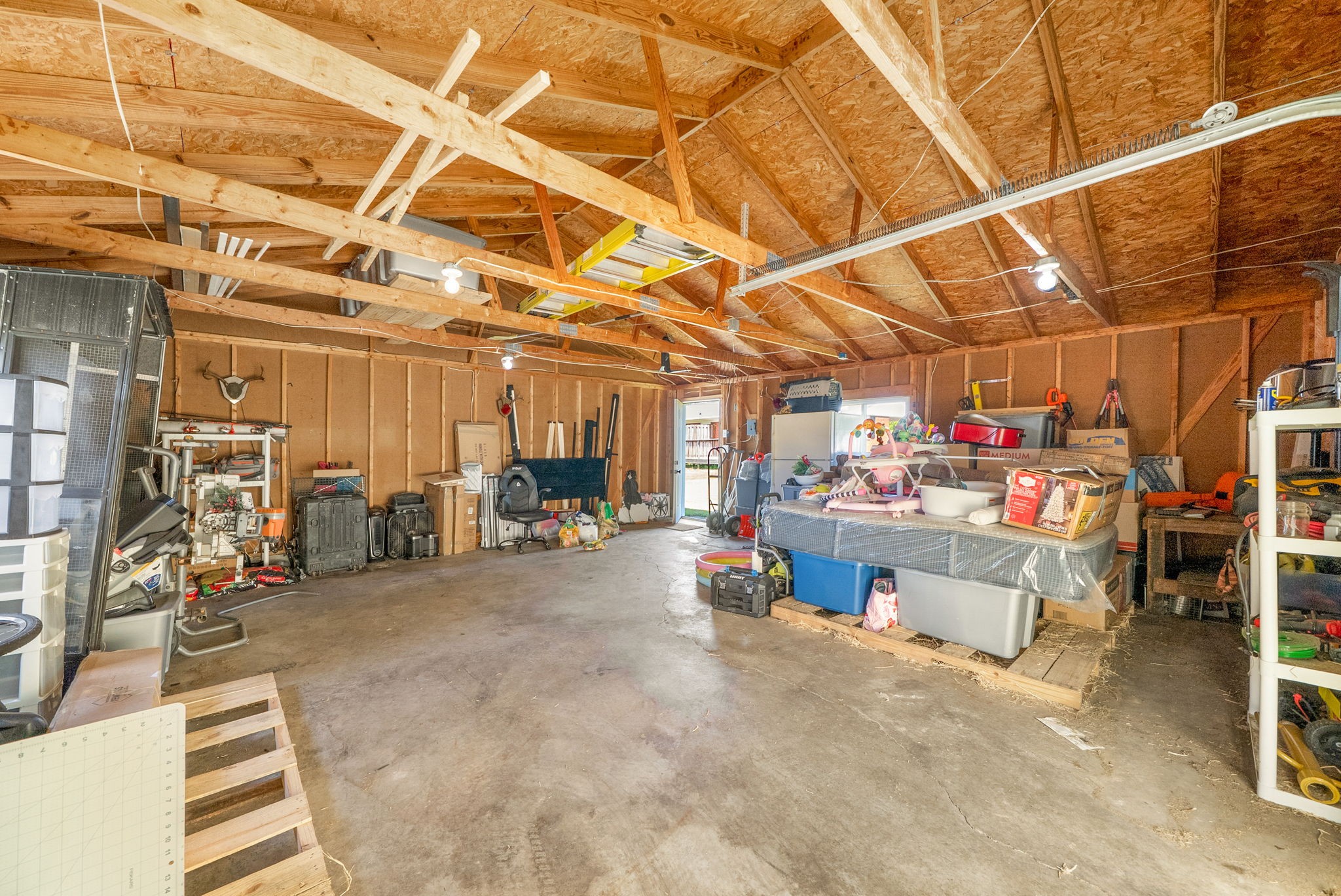 3824 Oakwood Rd