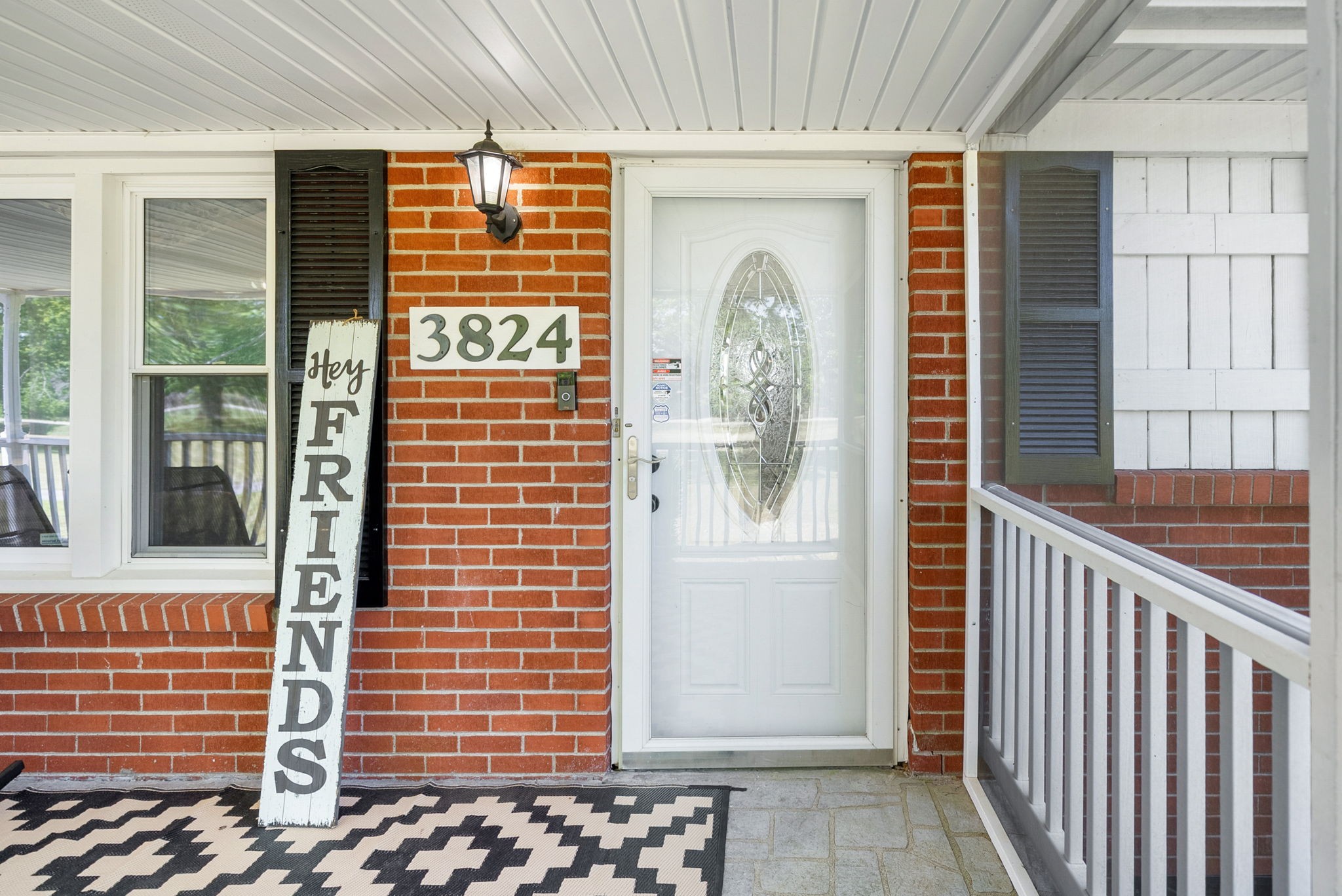 3824 Oakwood Rd