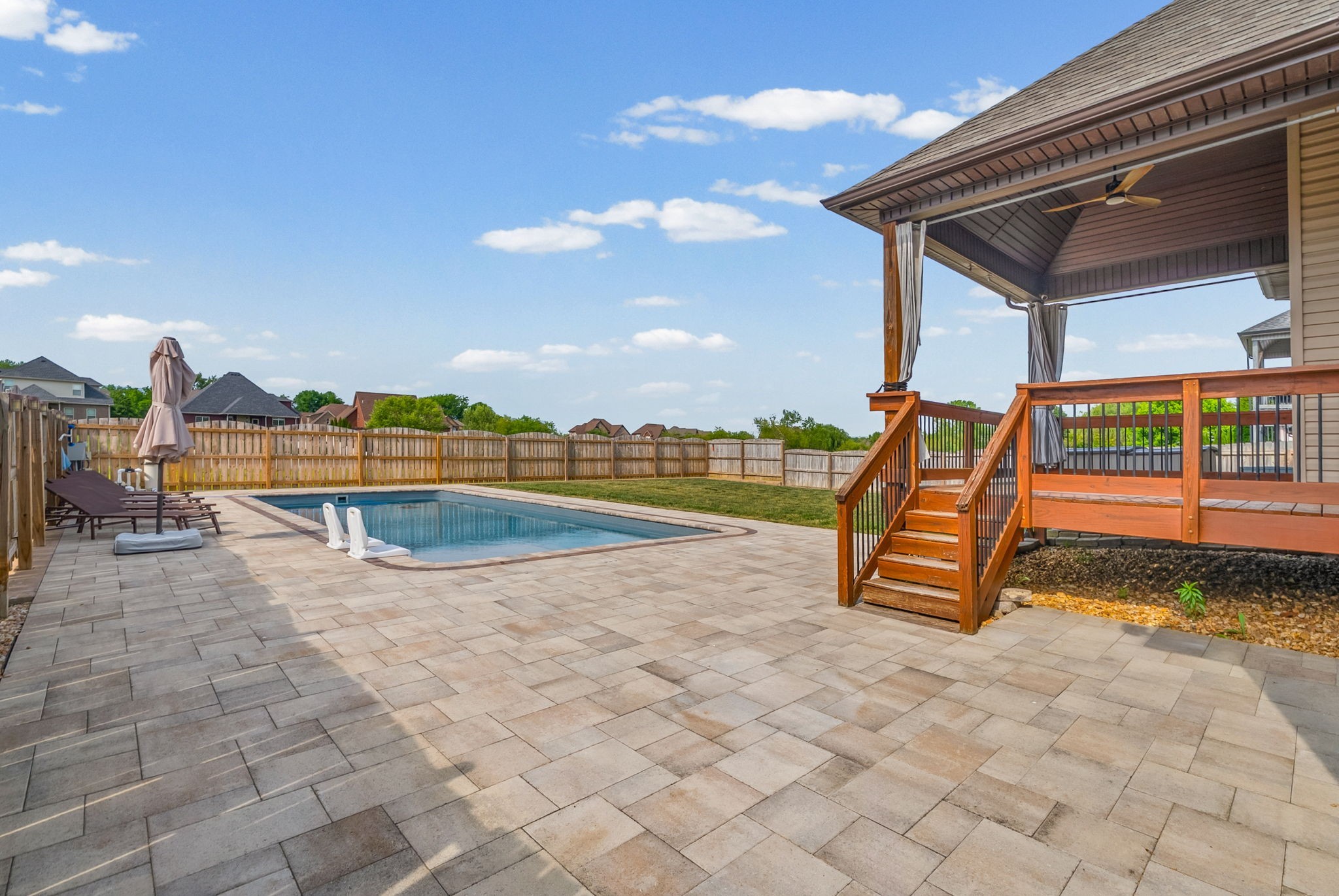 1517 Green Grove Way