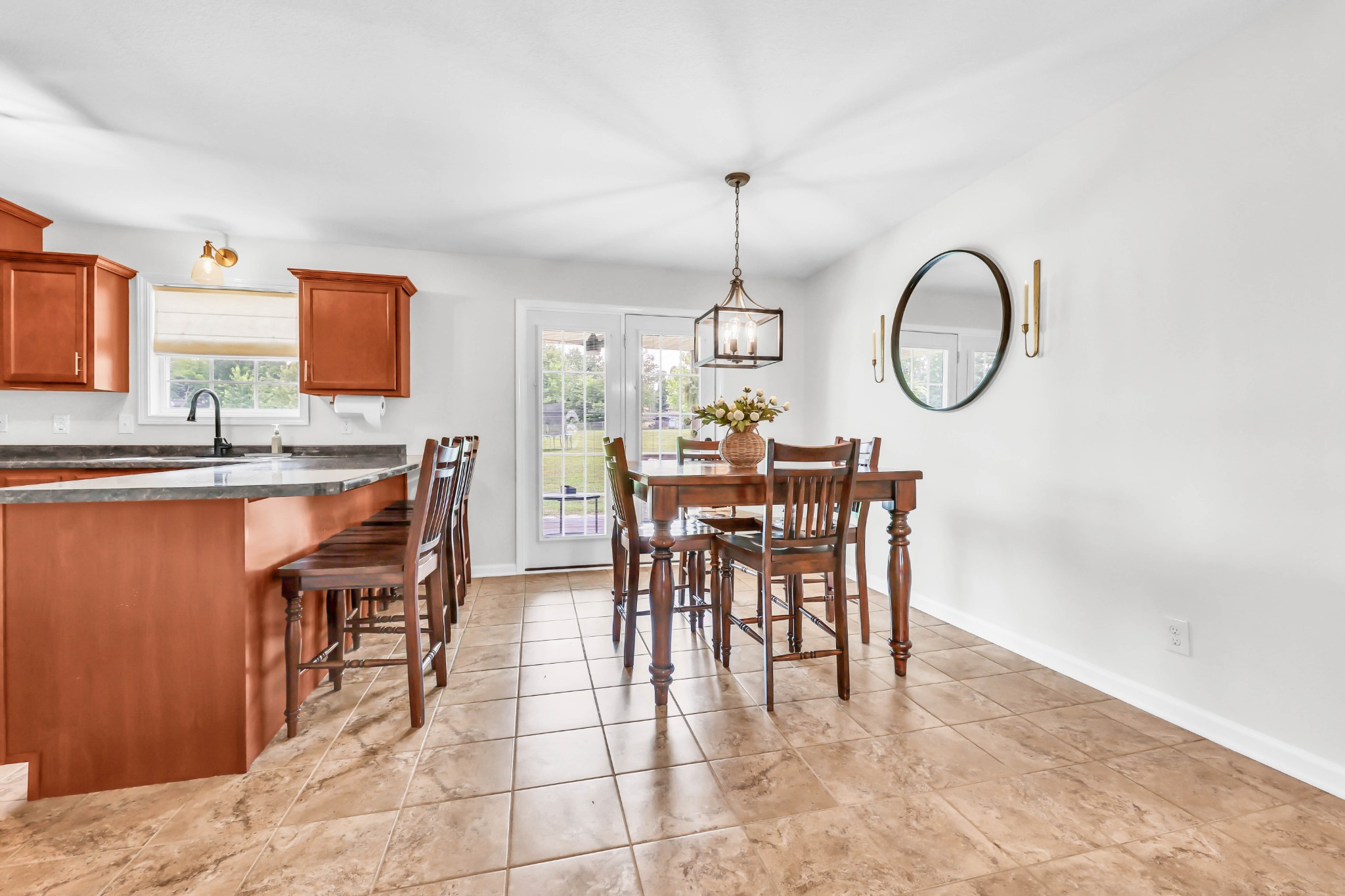 1436 RUSTYS LANE