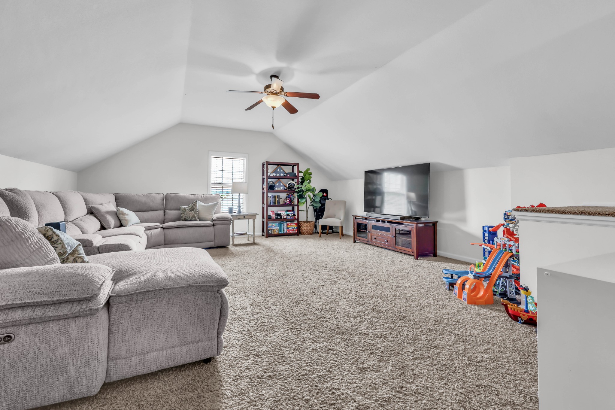 1436 RUSTYS LANE