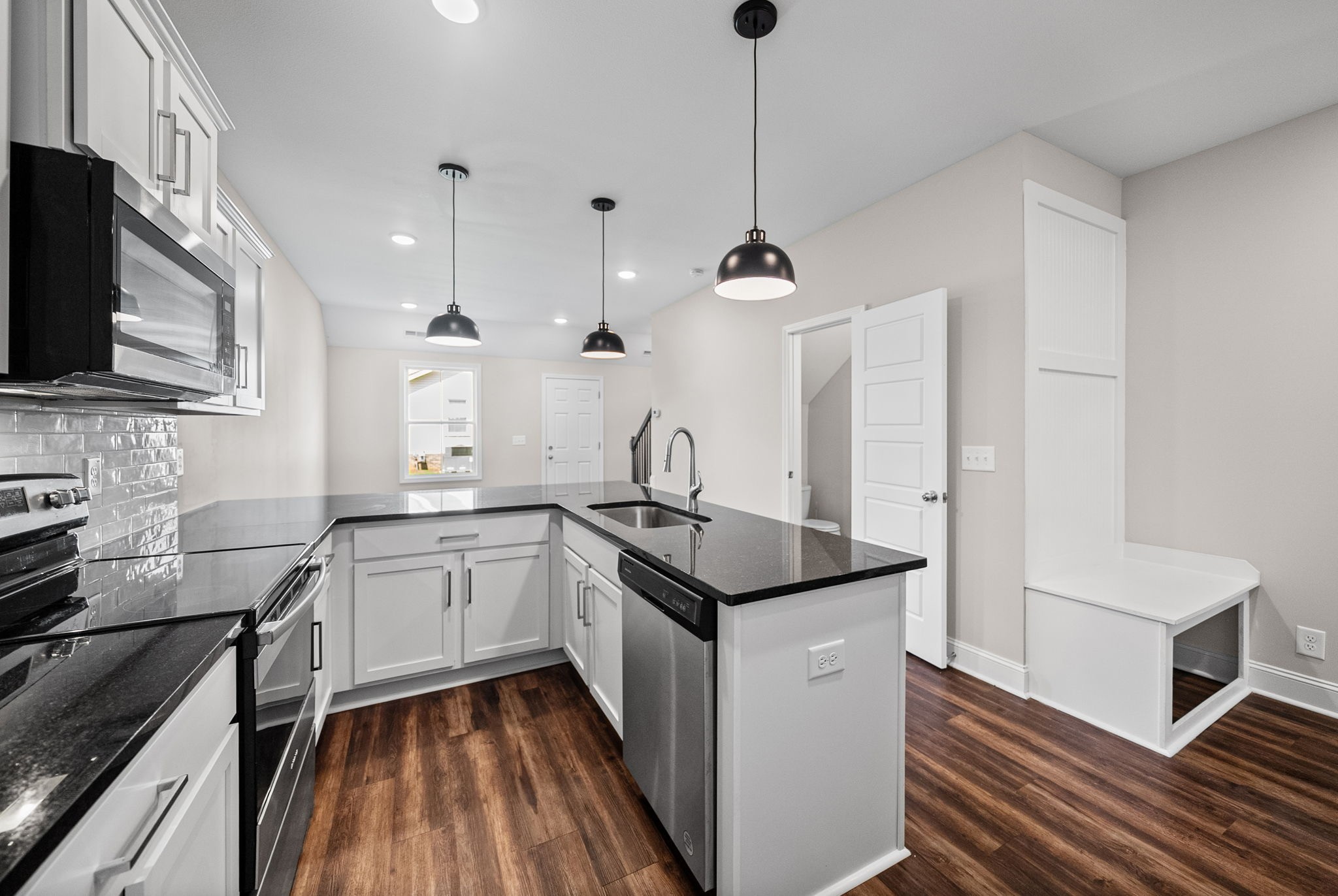 224 Drayton Dr Unit: G