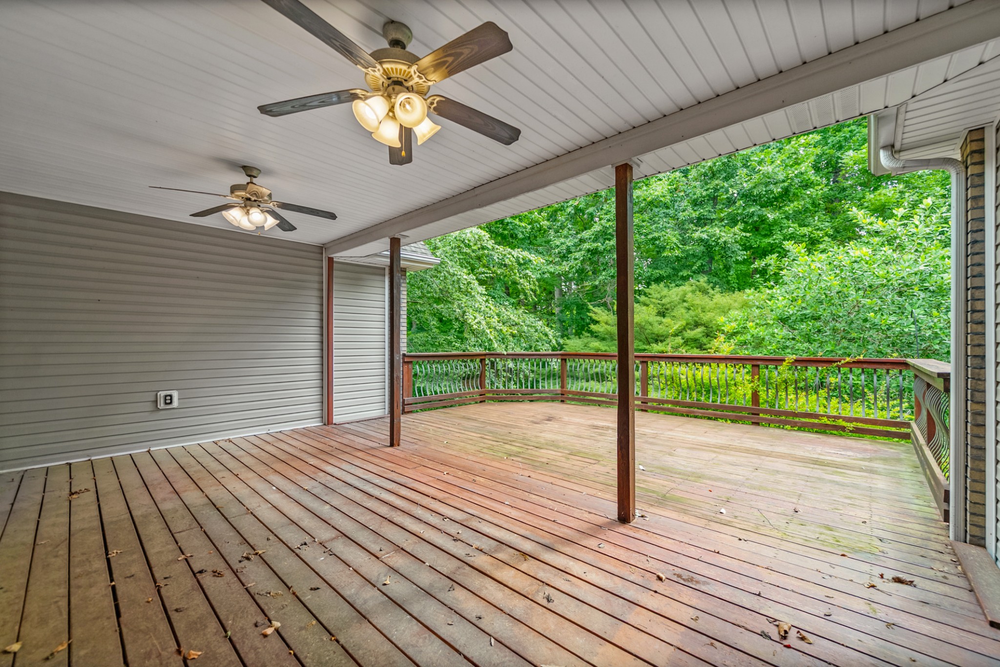 245 Cullom Way