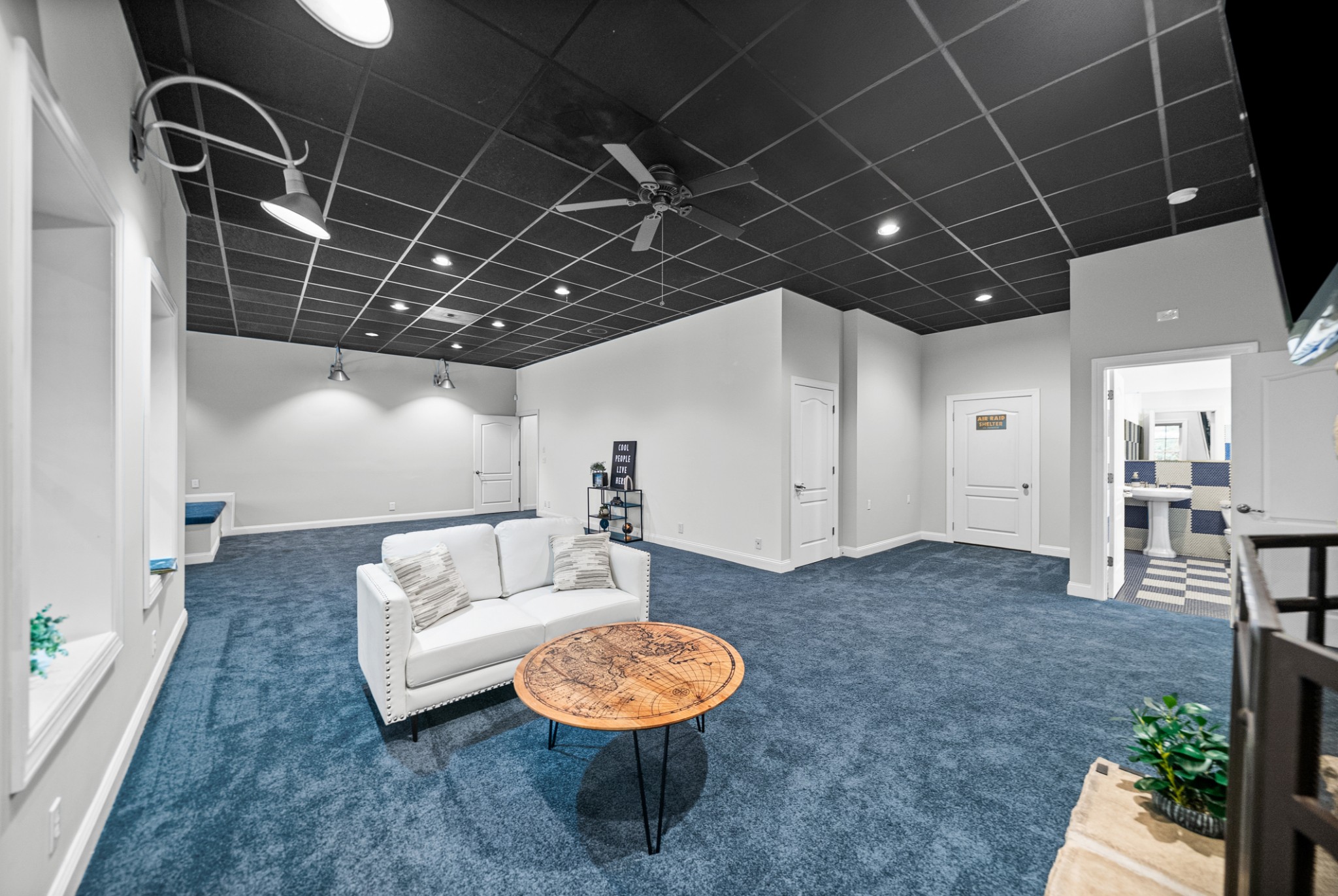 245 Cullom Way