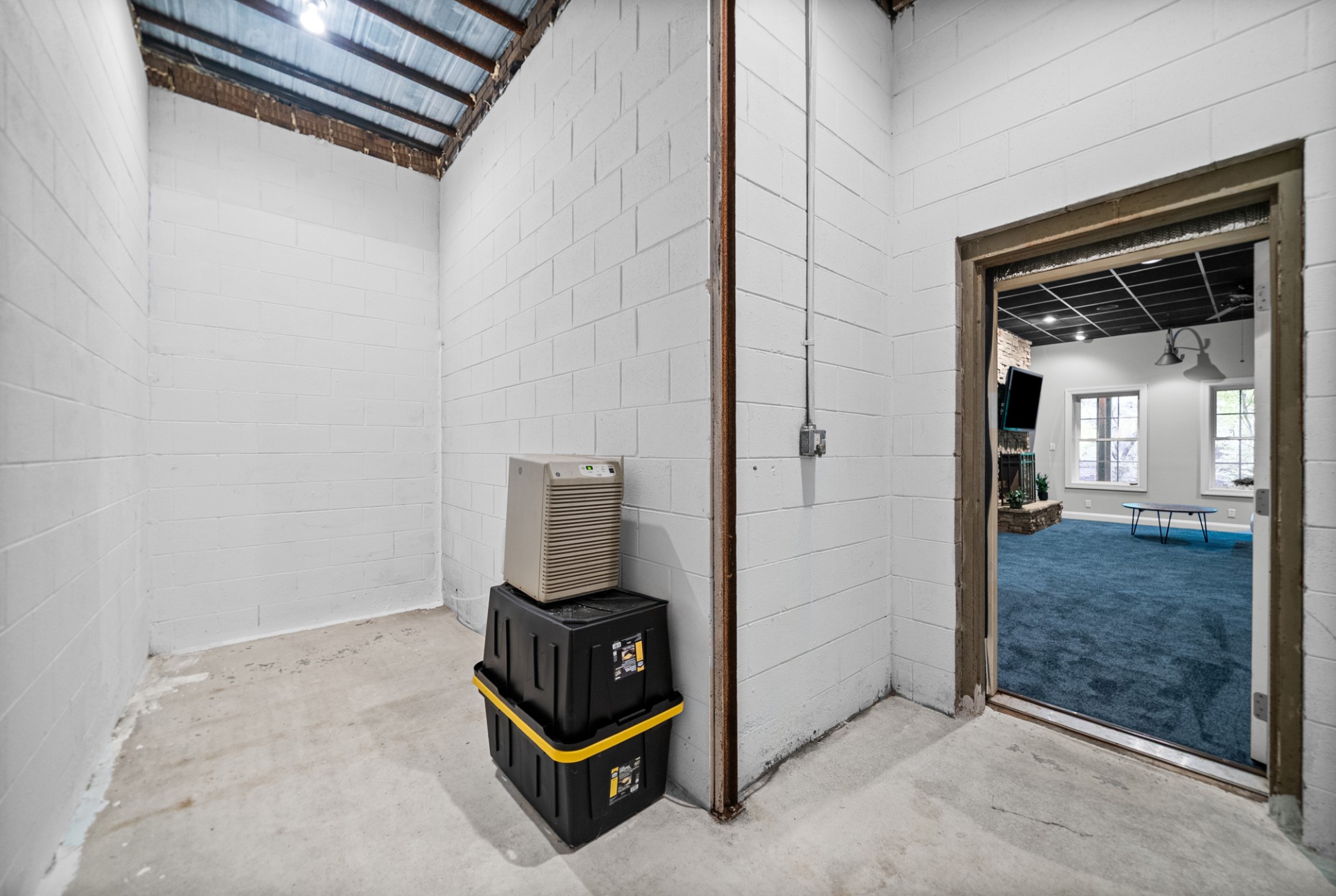 245 Cullom Way