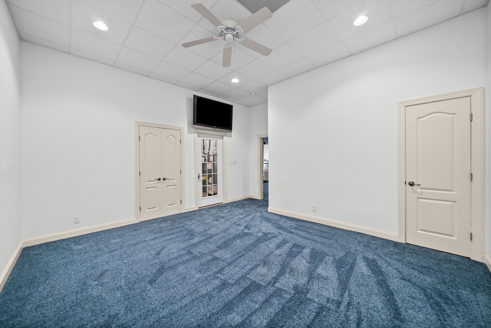 245 Cullom Way