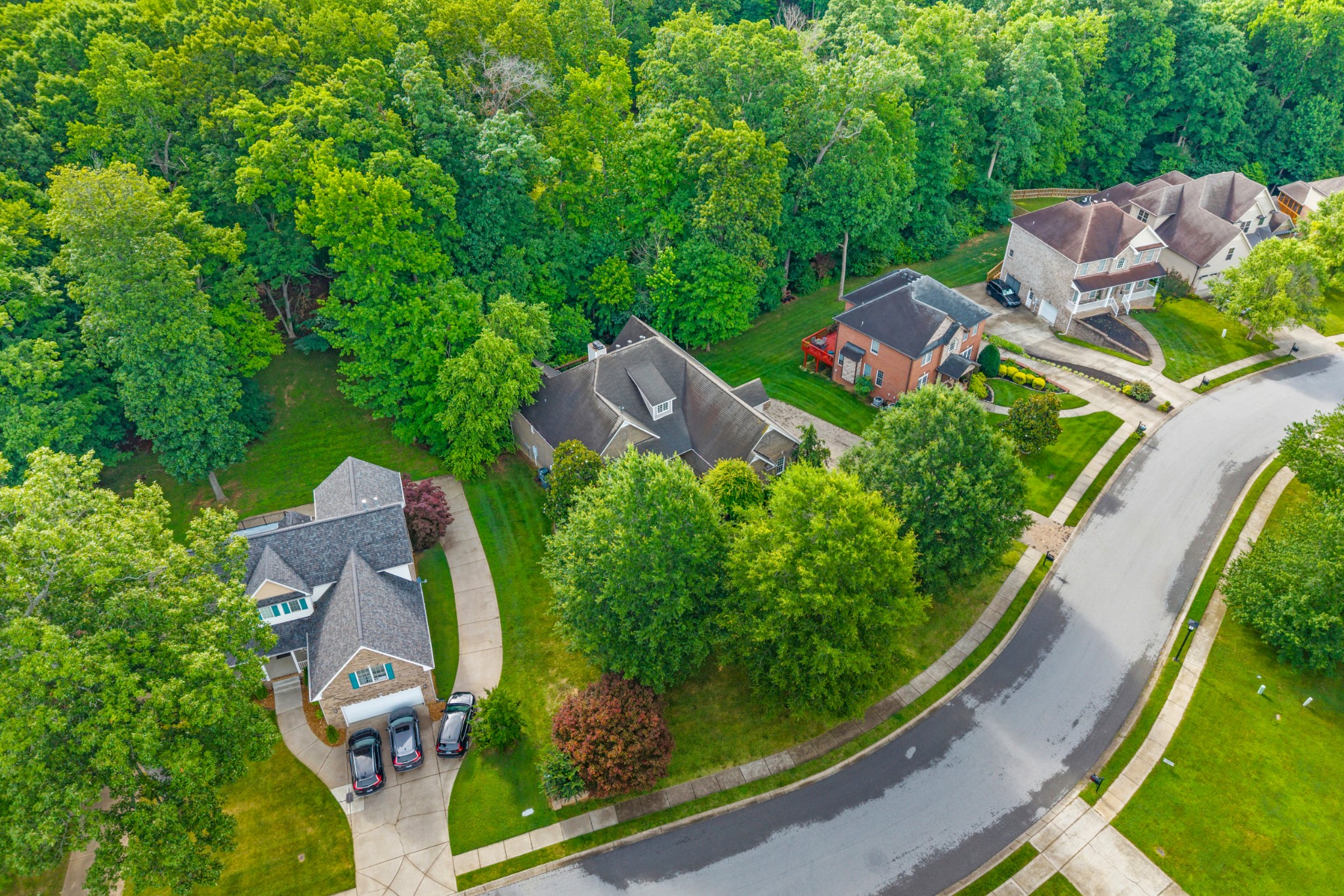 245 Cullom Way