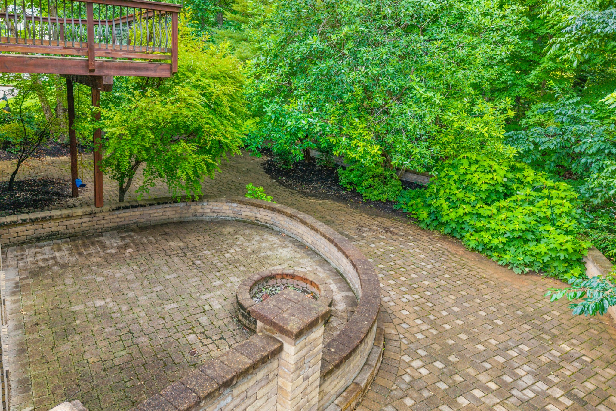 245 Cullom Way