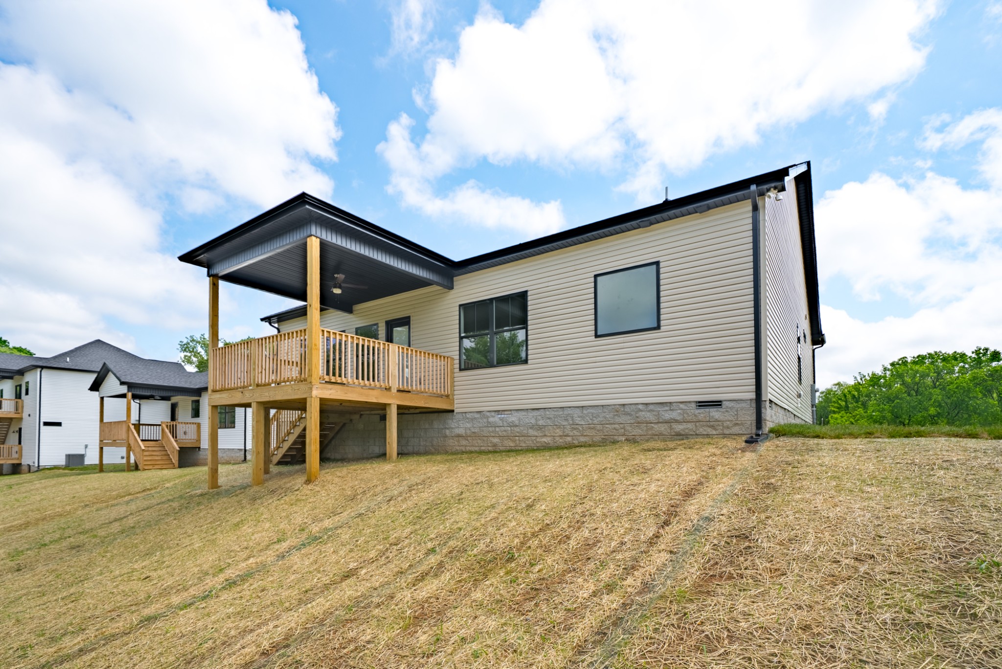 178 Dewberry Ct