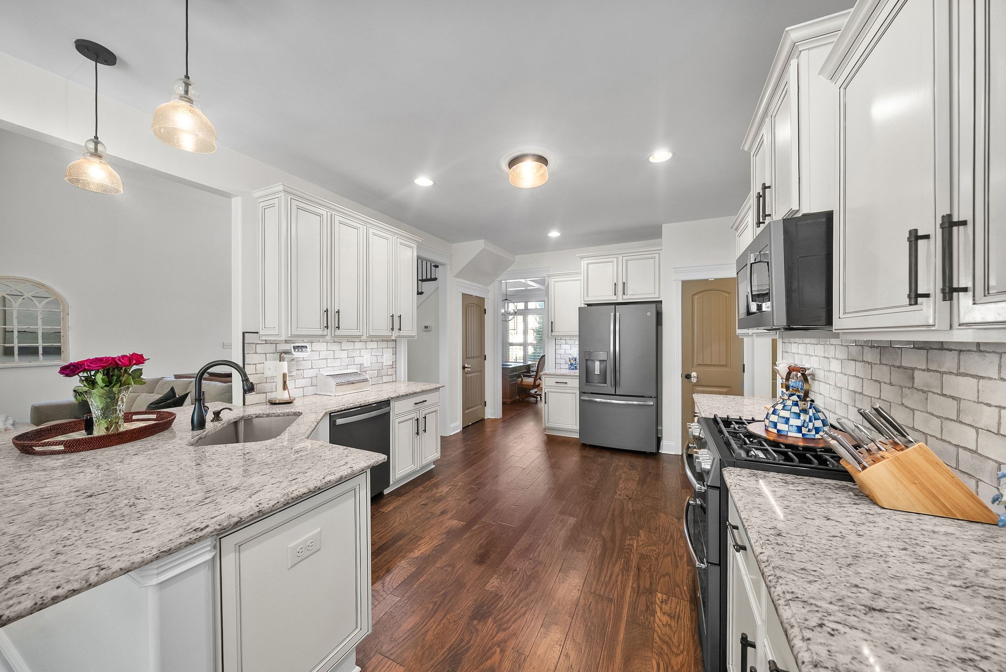 251 Harrowgate Dr