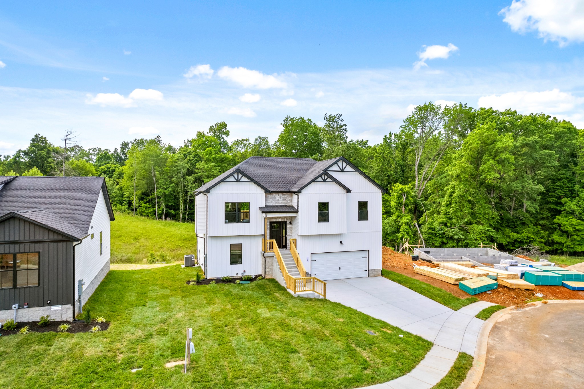 193 Dewberry Ct