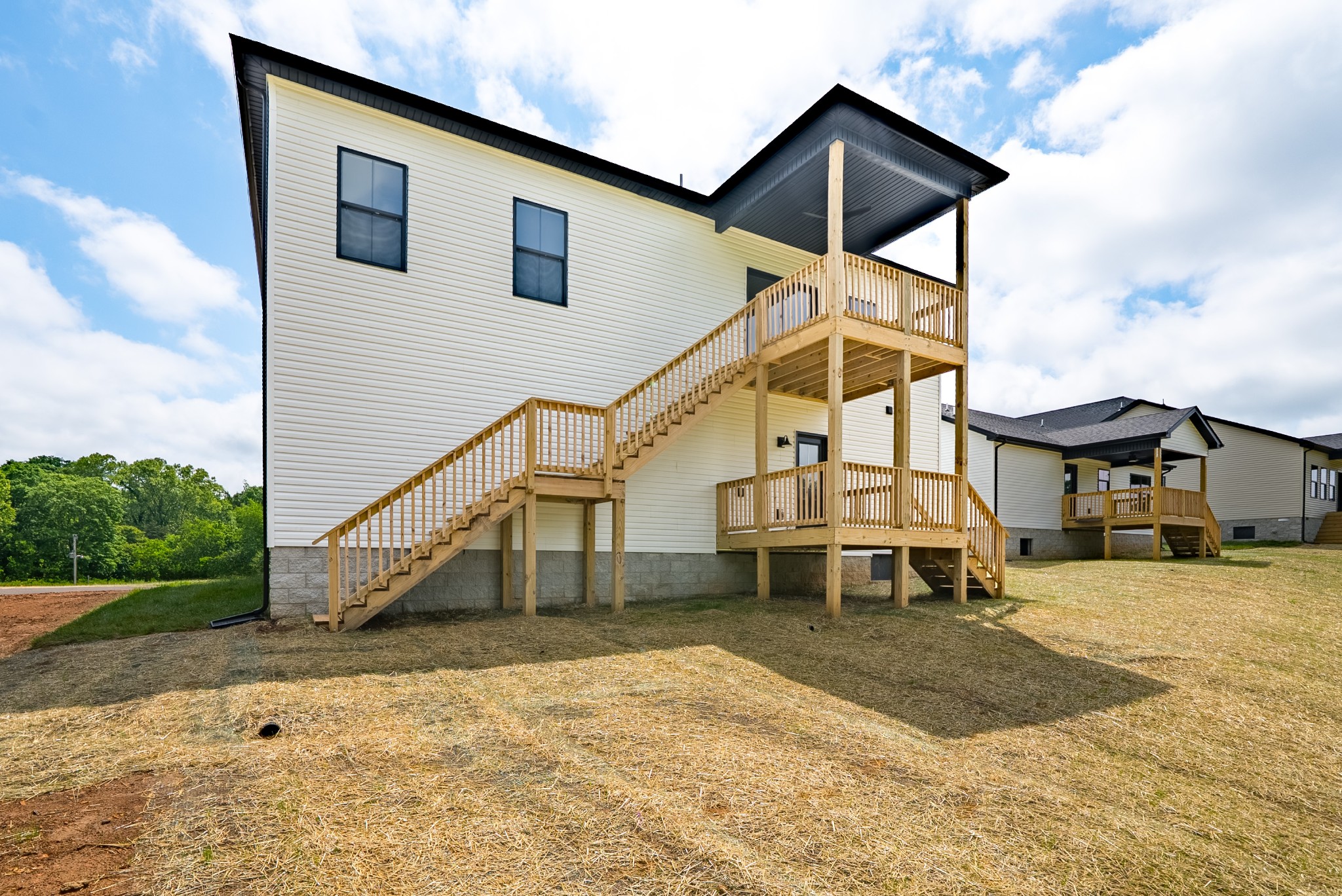 193 Dewberry Ct