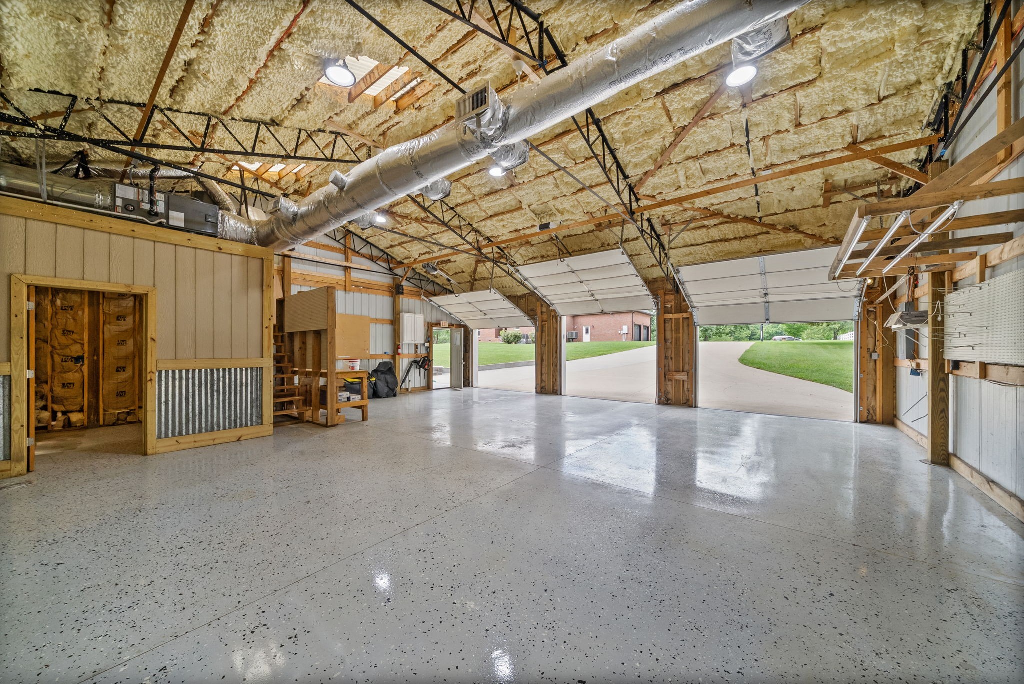 635 Mobley Rd