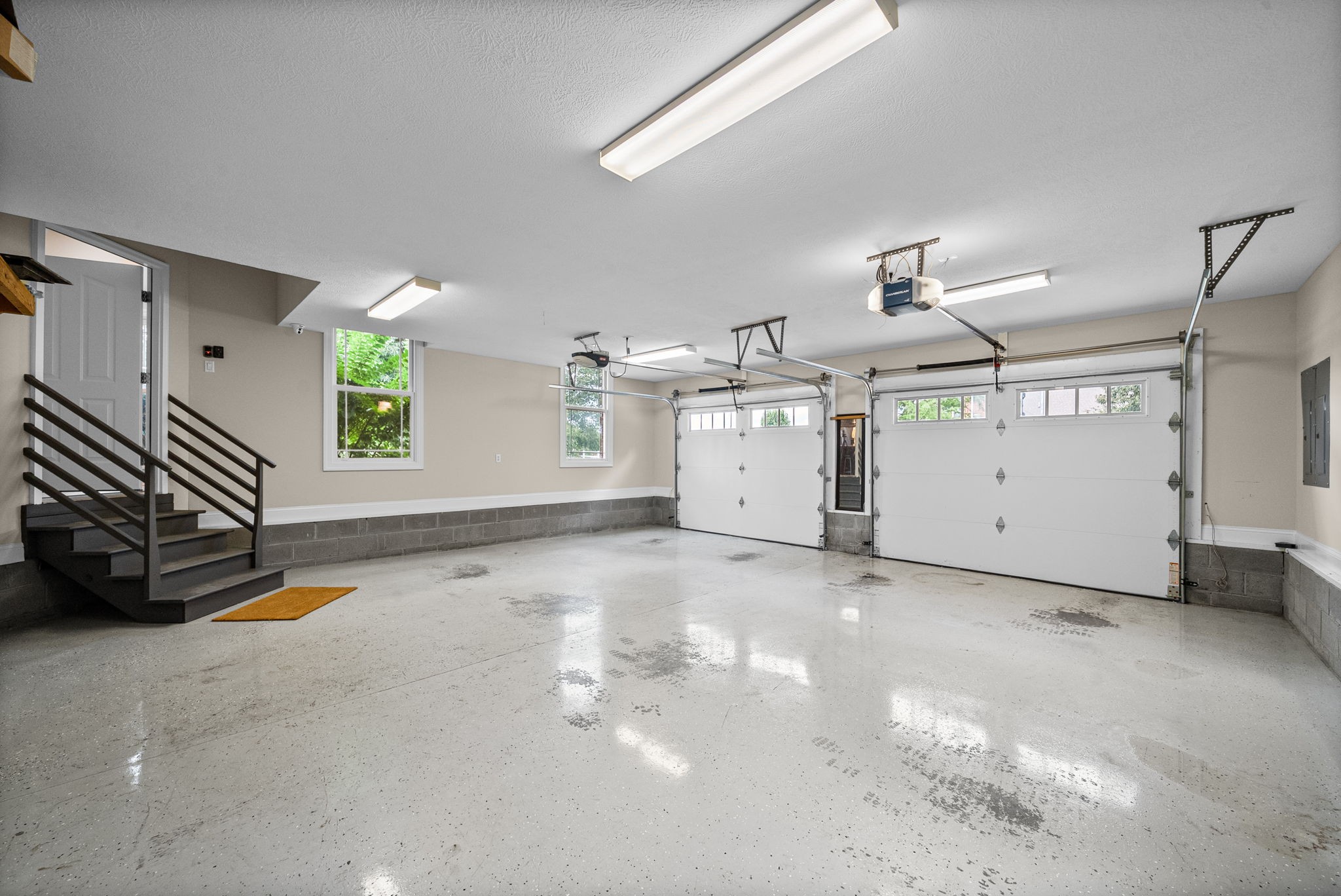 635 Mobley Rd