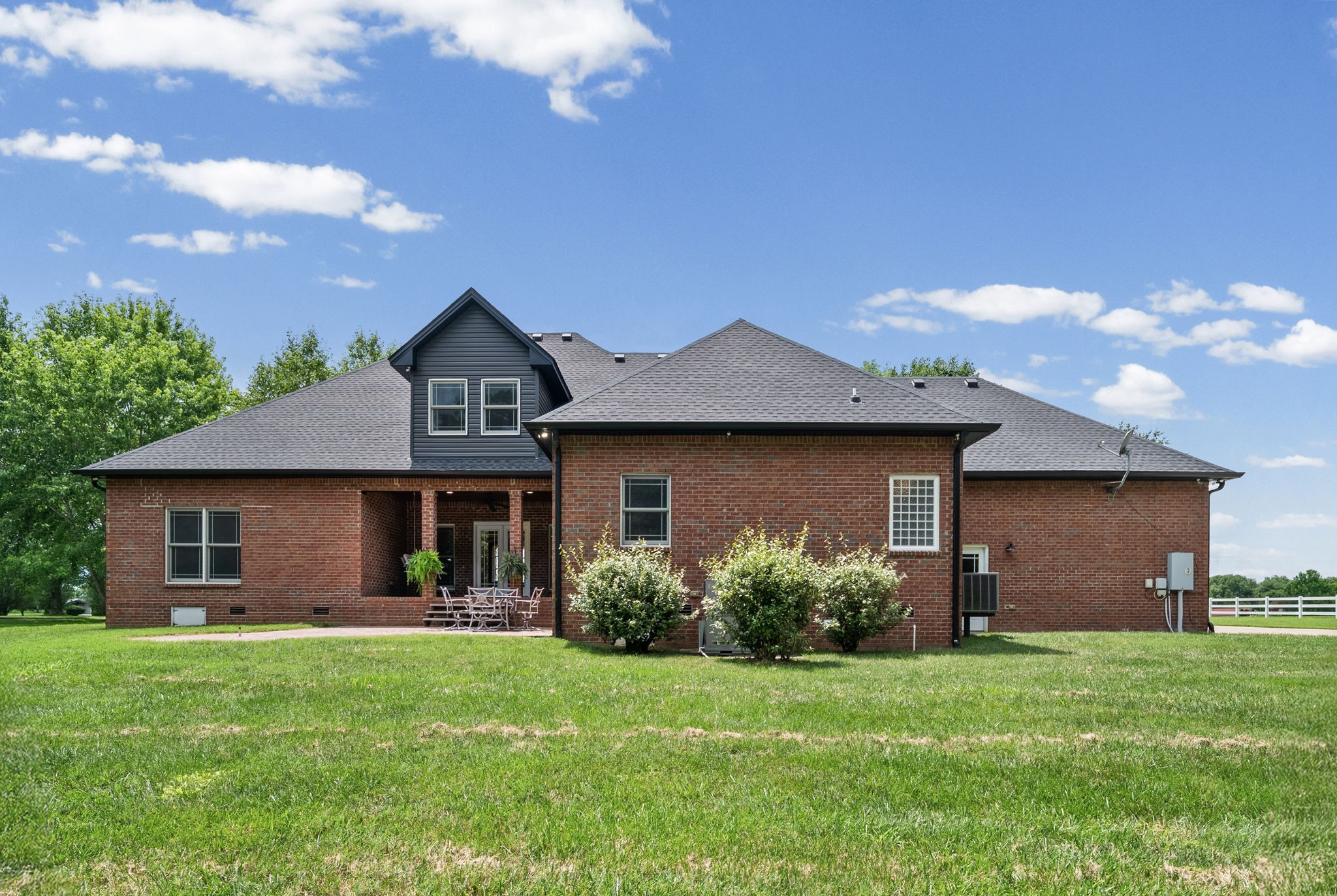 635 Mobley Rd