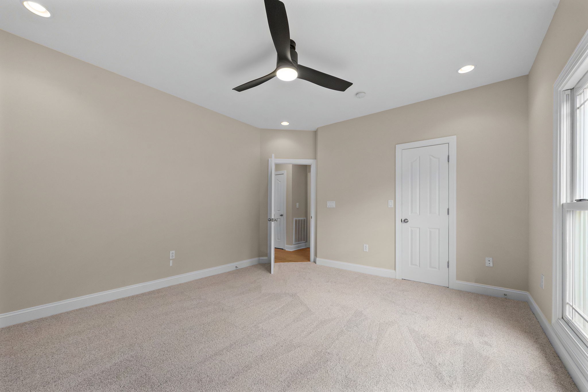 635 Mobley Rd