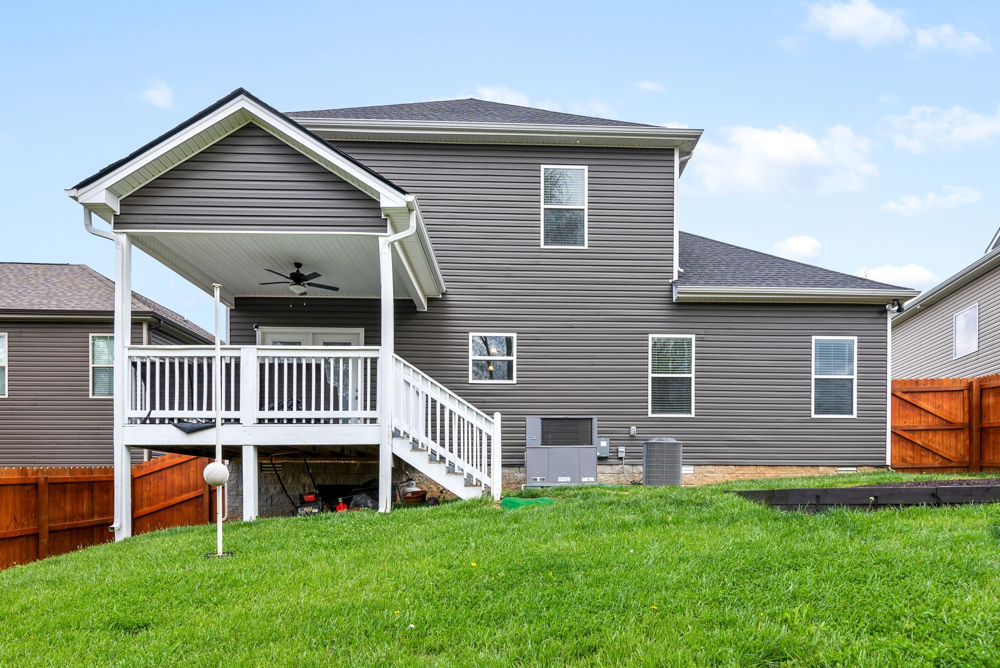 1046 Winesap Rd