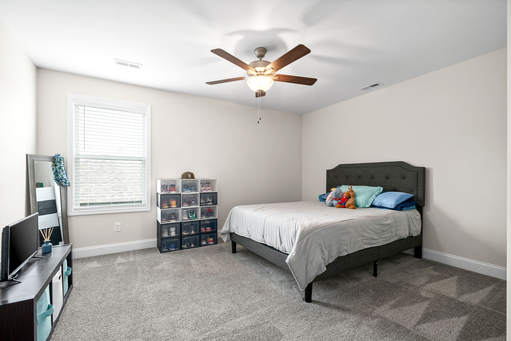 1046 Winesap Rd