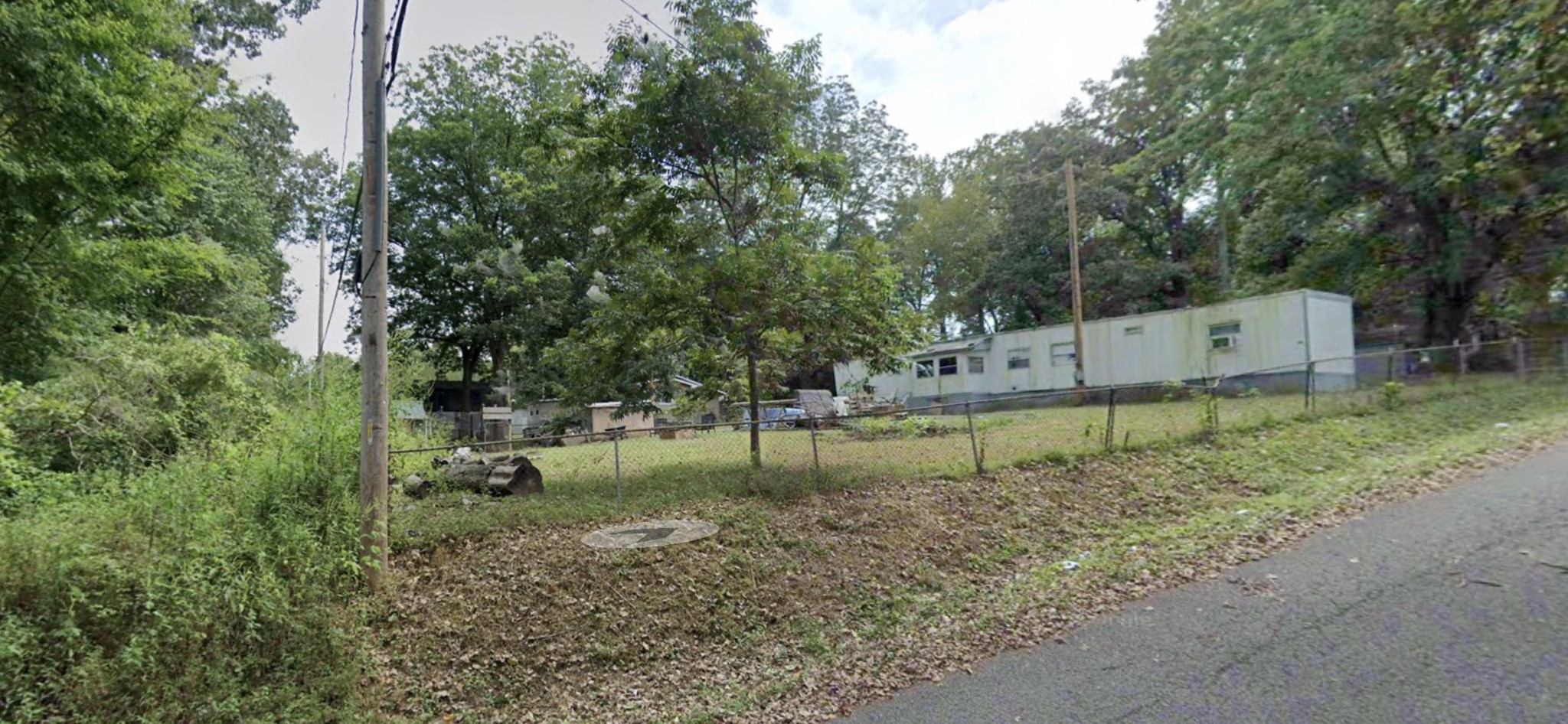 911 Hilltop Ct