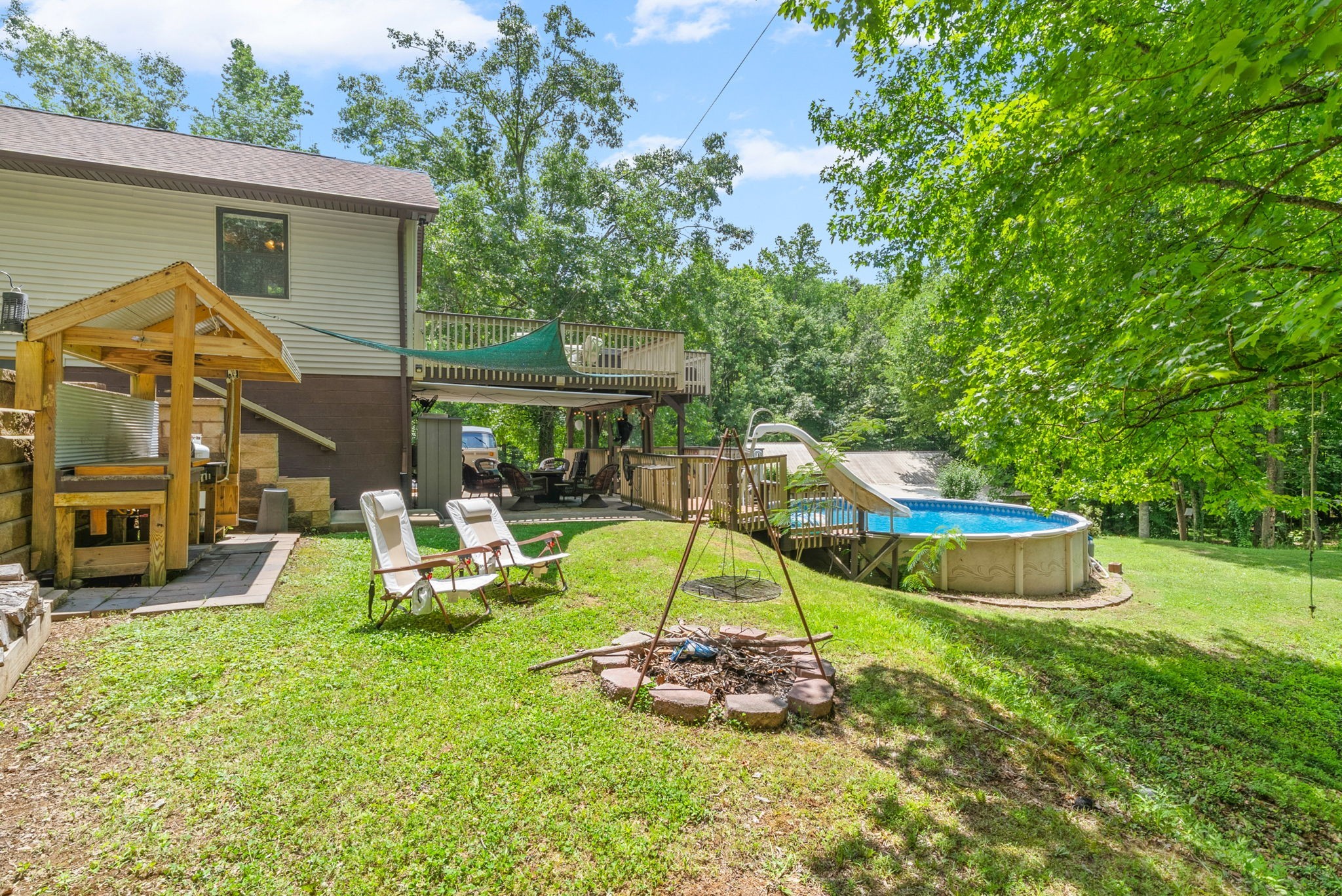 1844 Hogue Rd