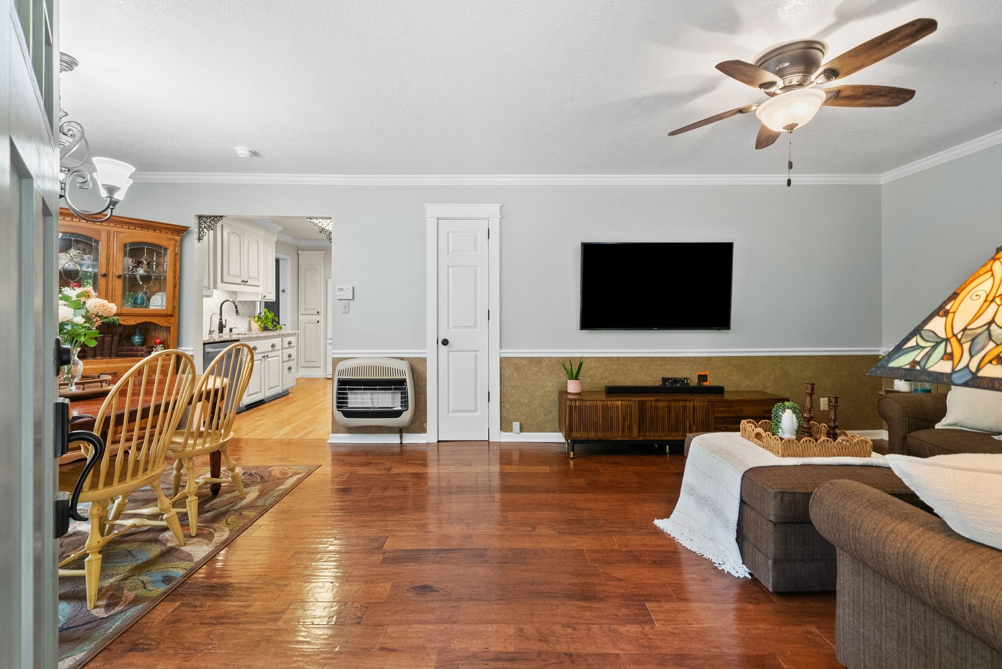 1844 Hogue Rd