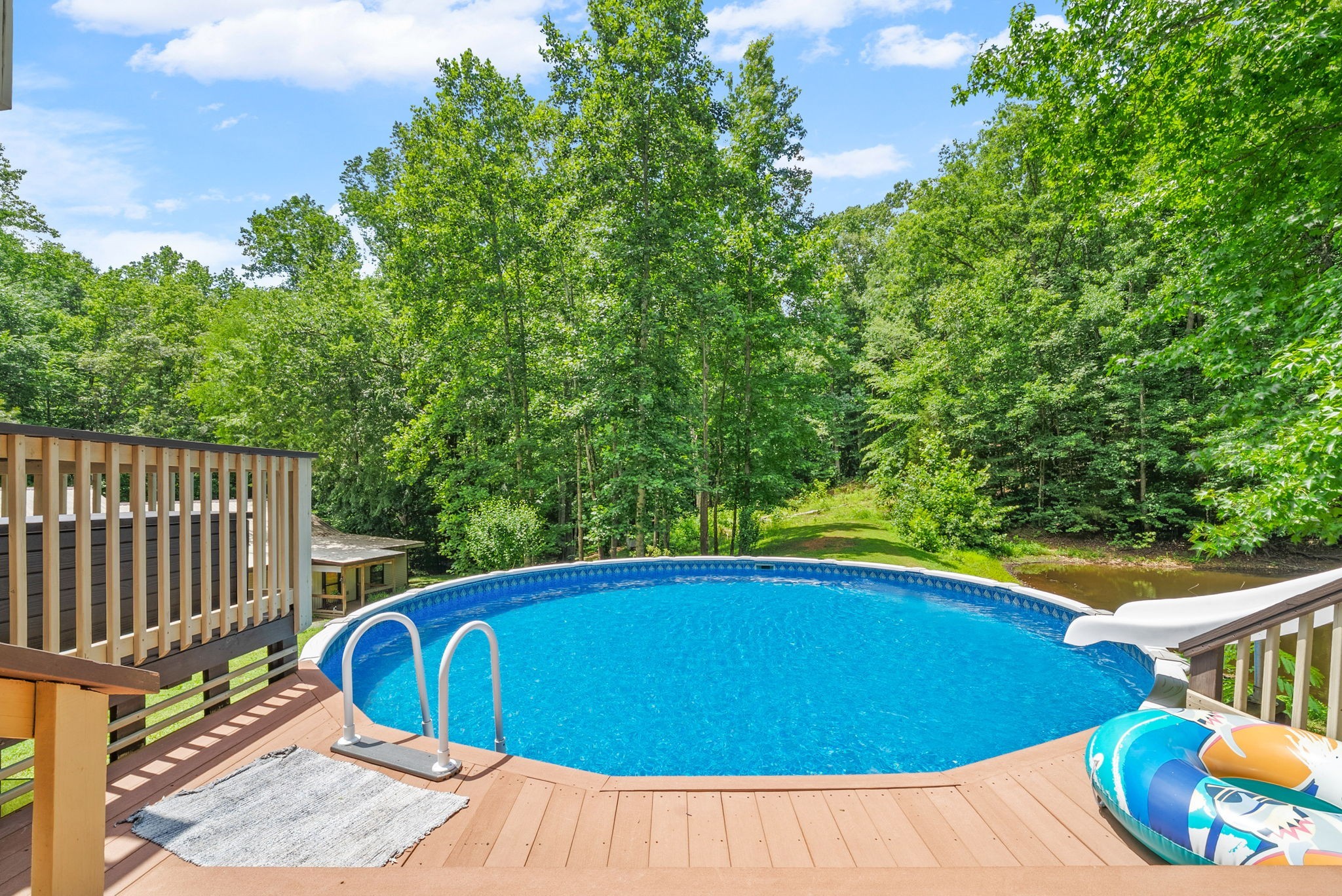 1844 Hogue Rd
