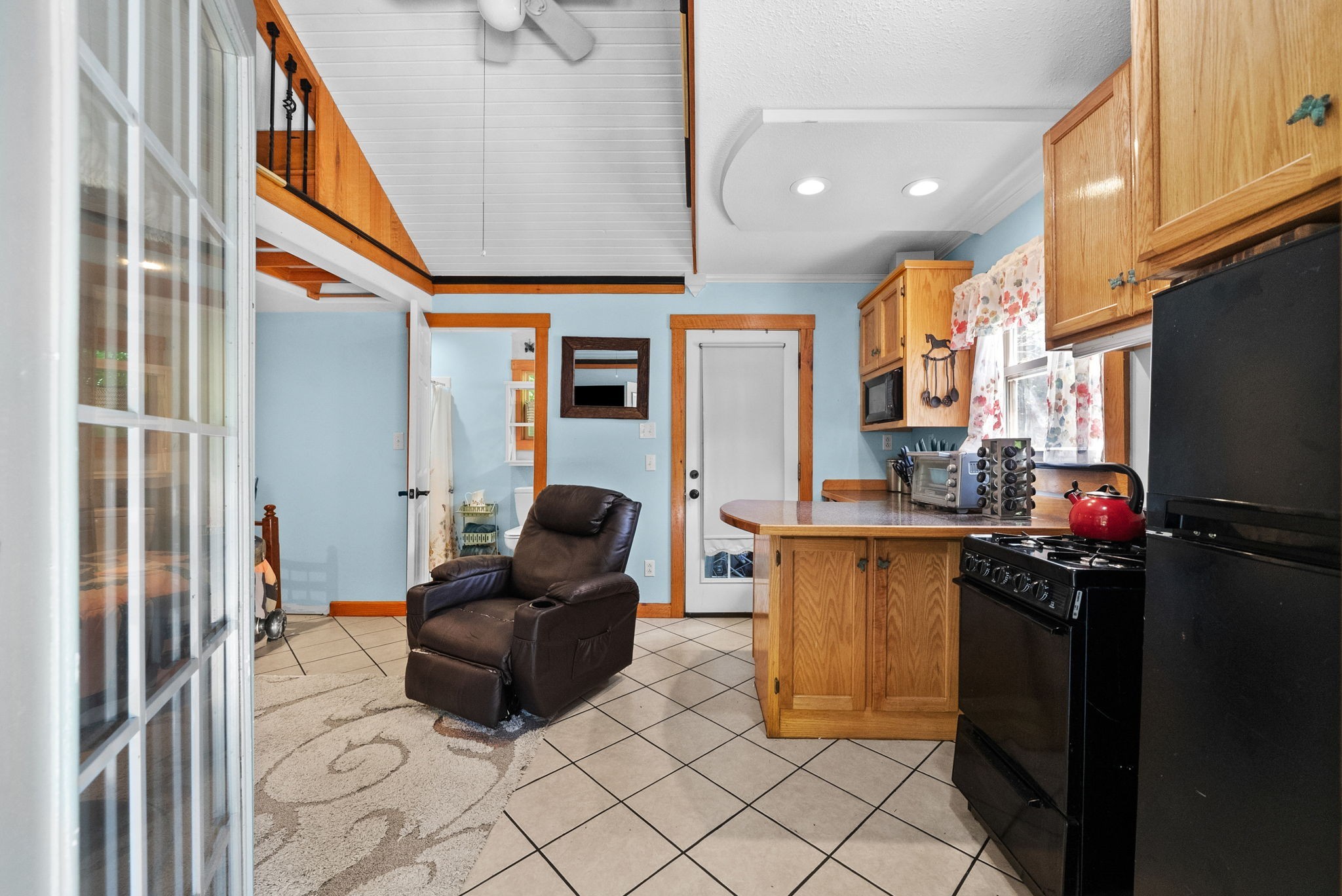 1844 Hogue Rd