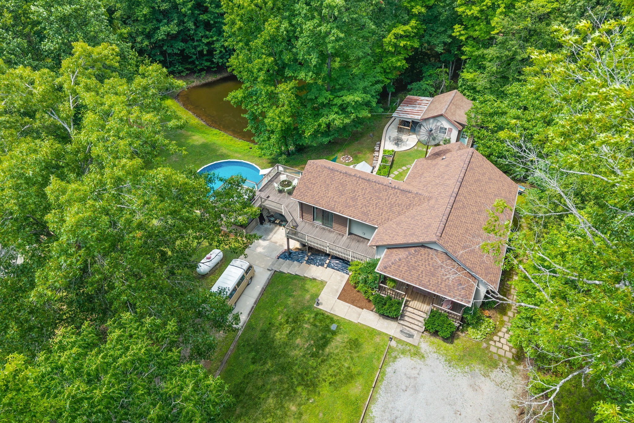 1844 Hogue Rd