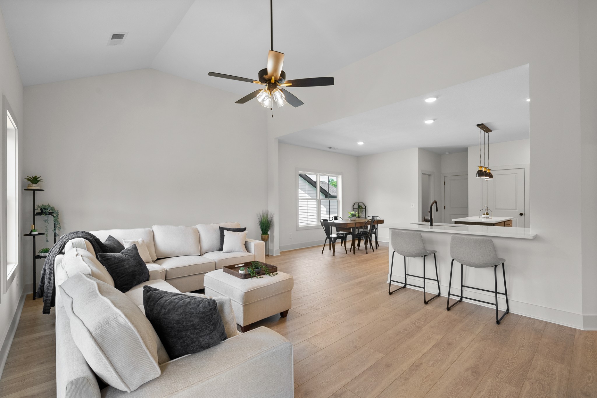 178 Dewberry Ct