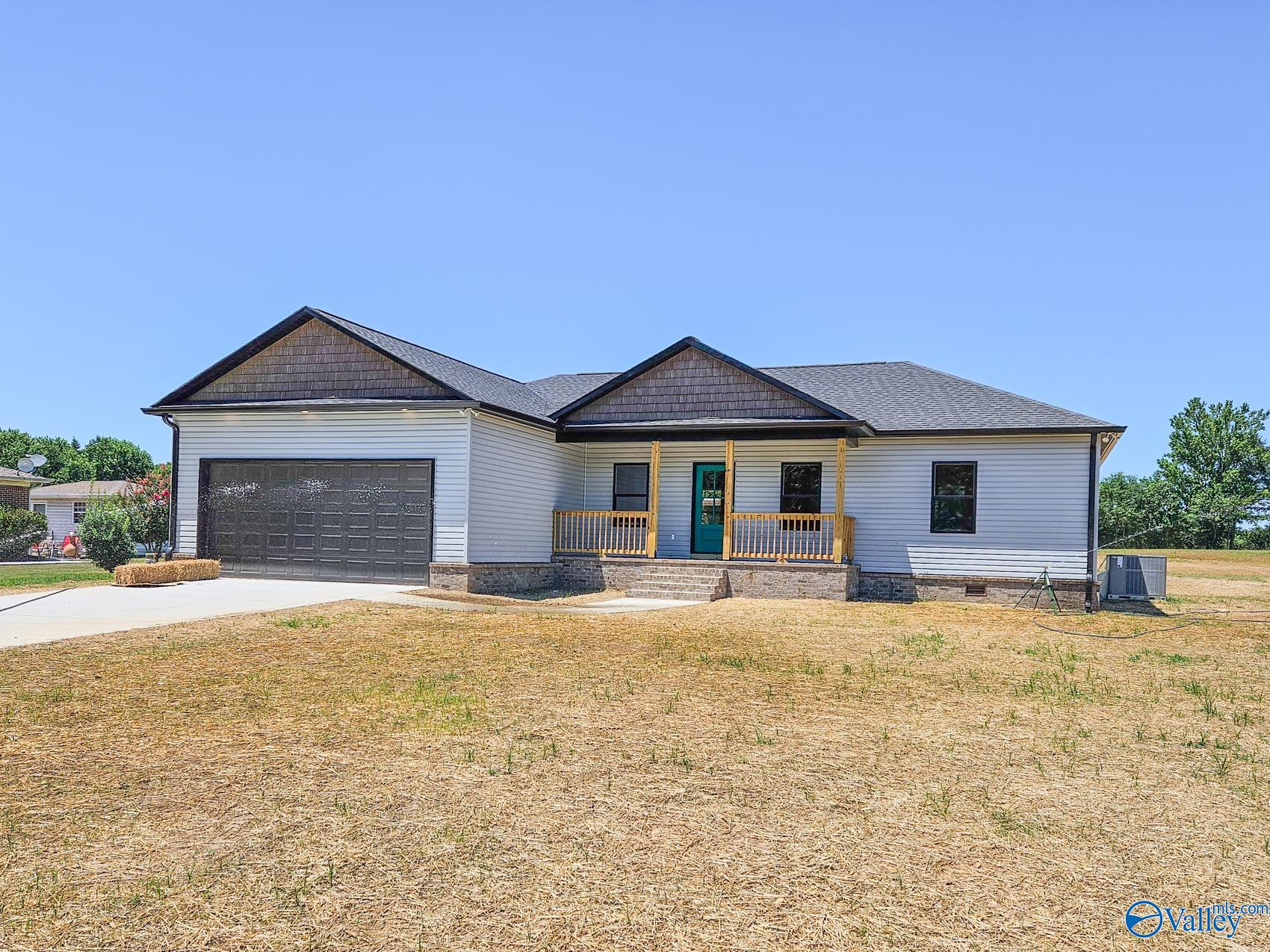 6067 County Road 1763 B