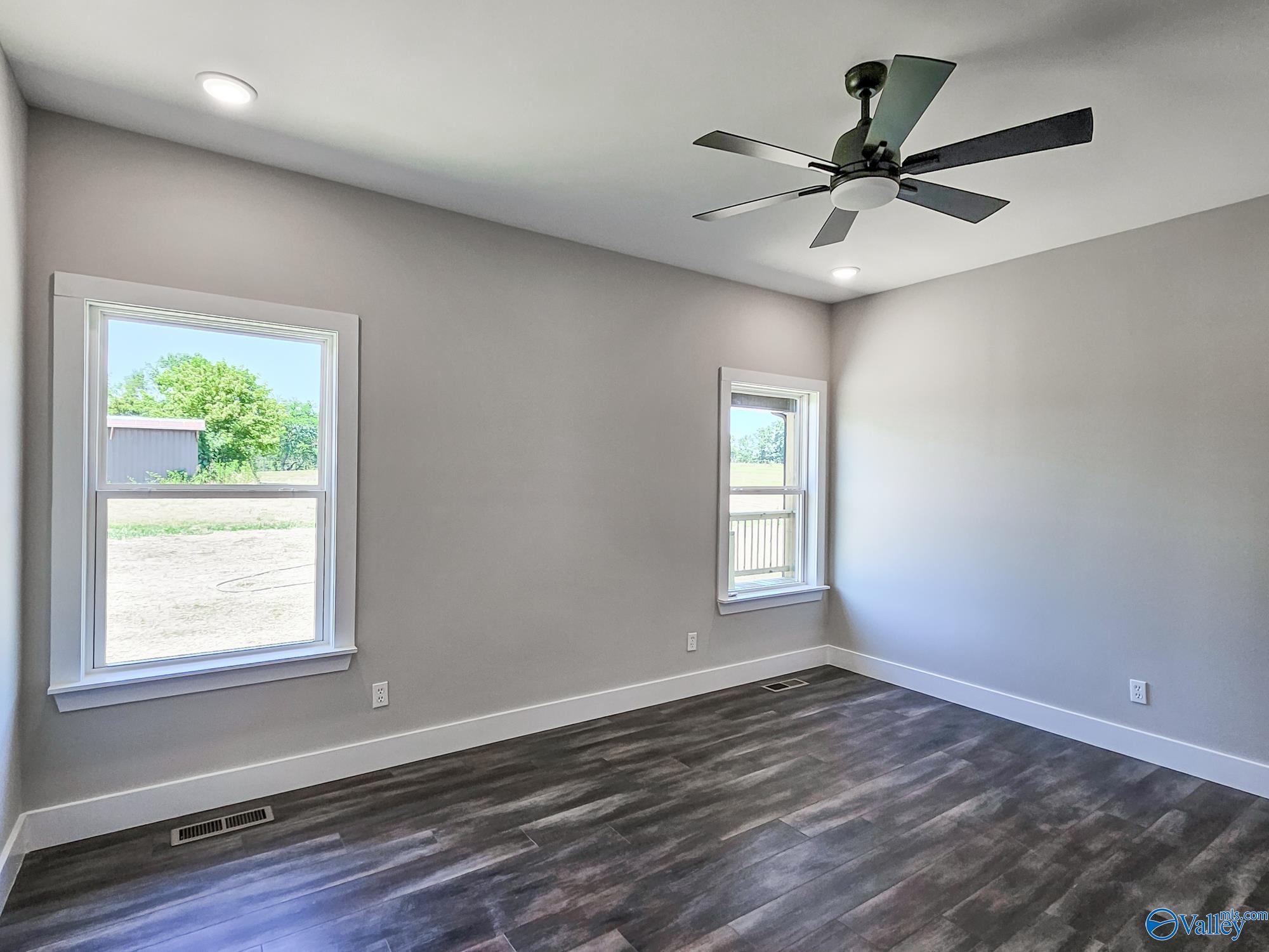 6067 County Road 1763 B