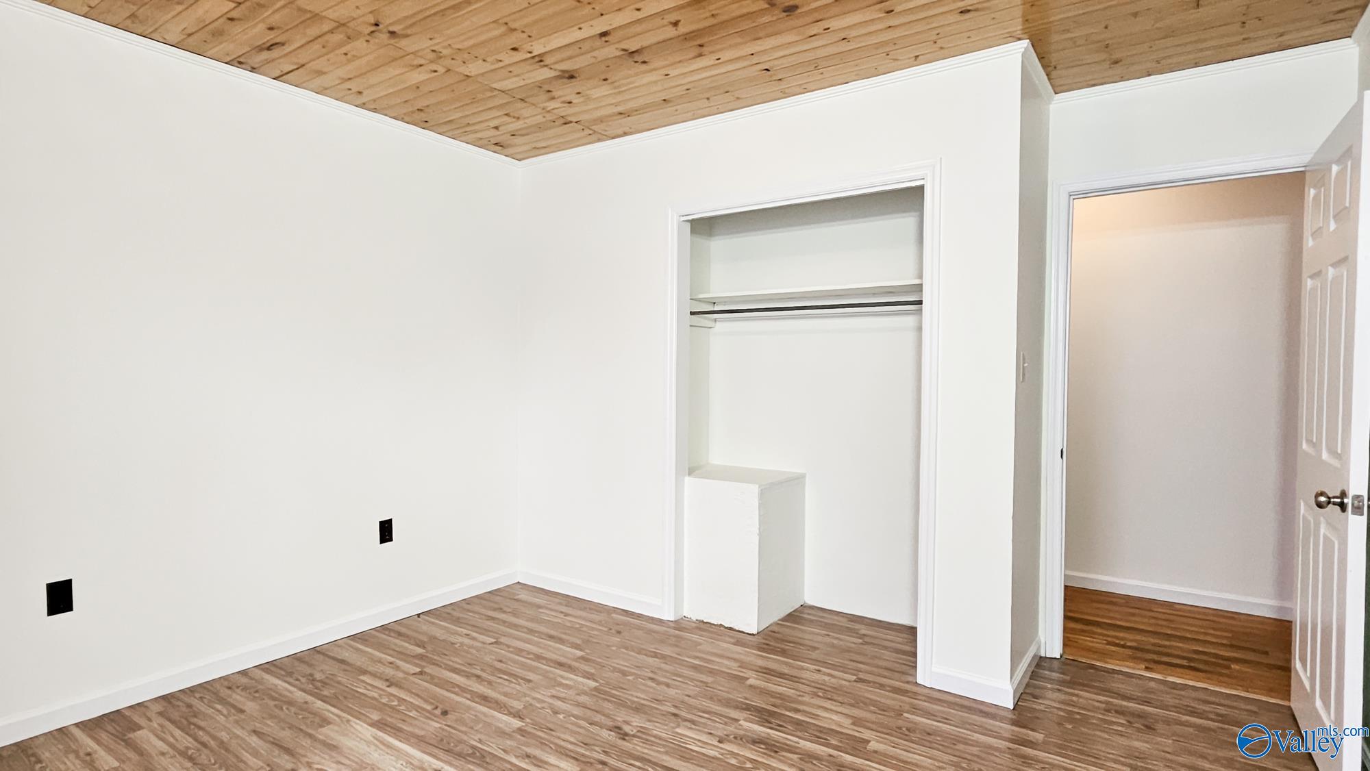 1103 Granada Road