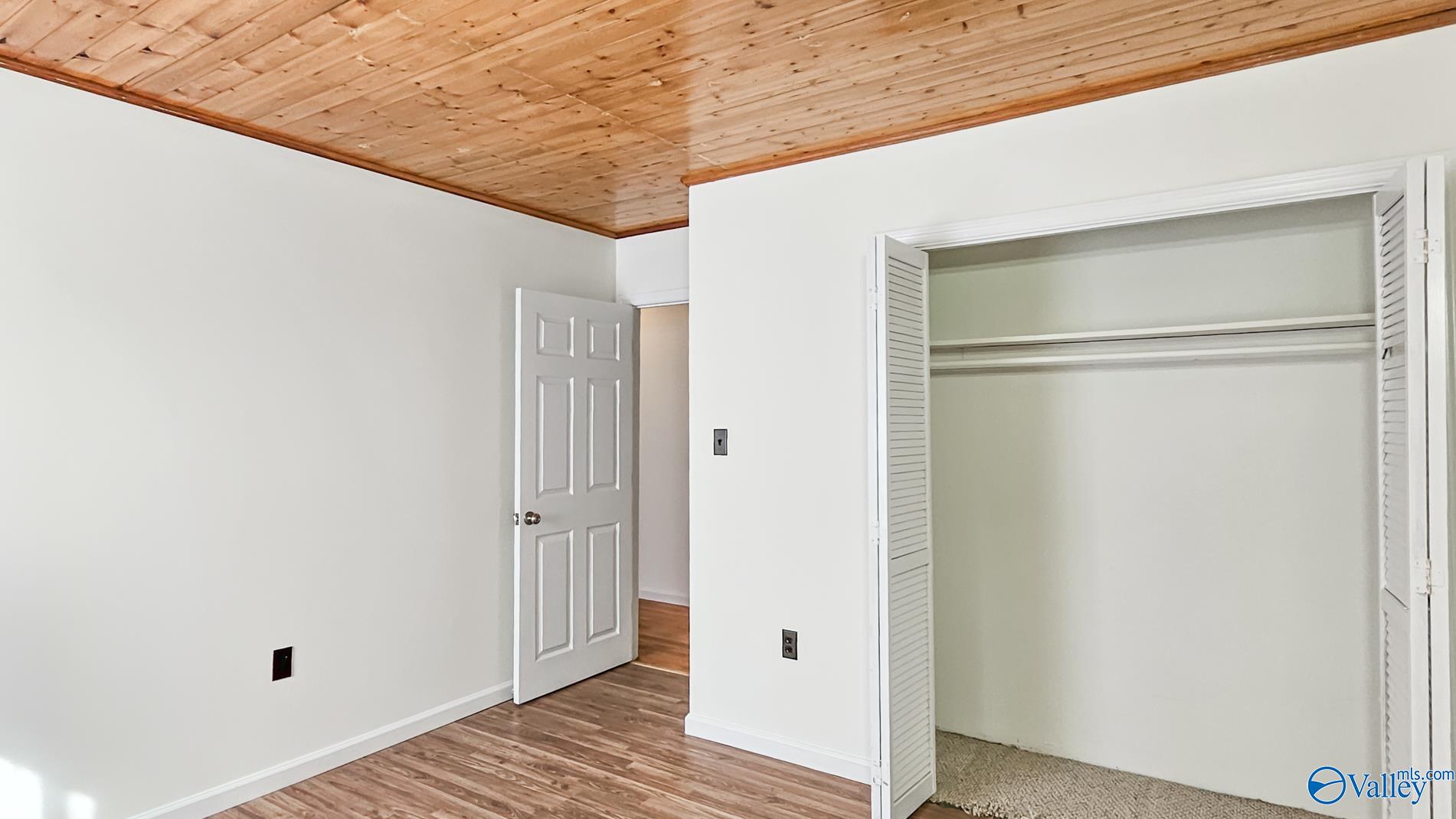 1103 Granada Road