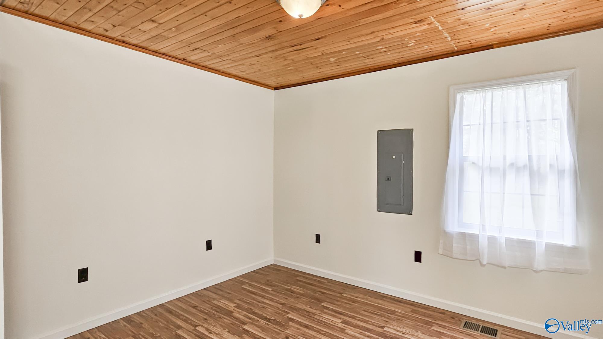 1103 Granada Road