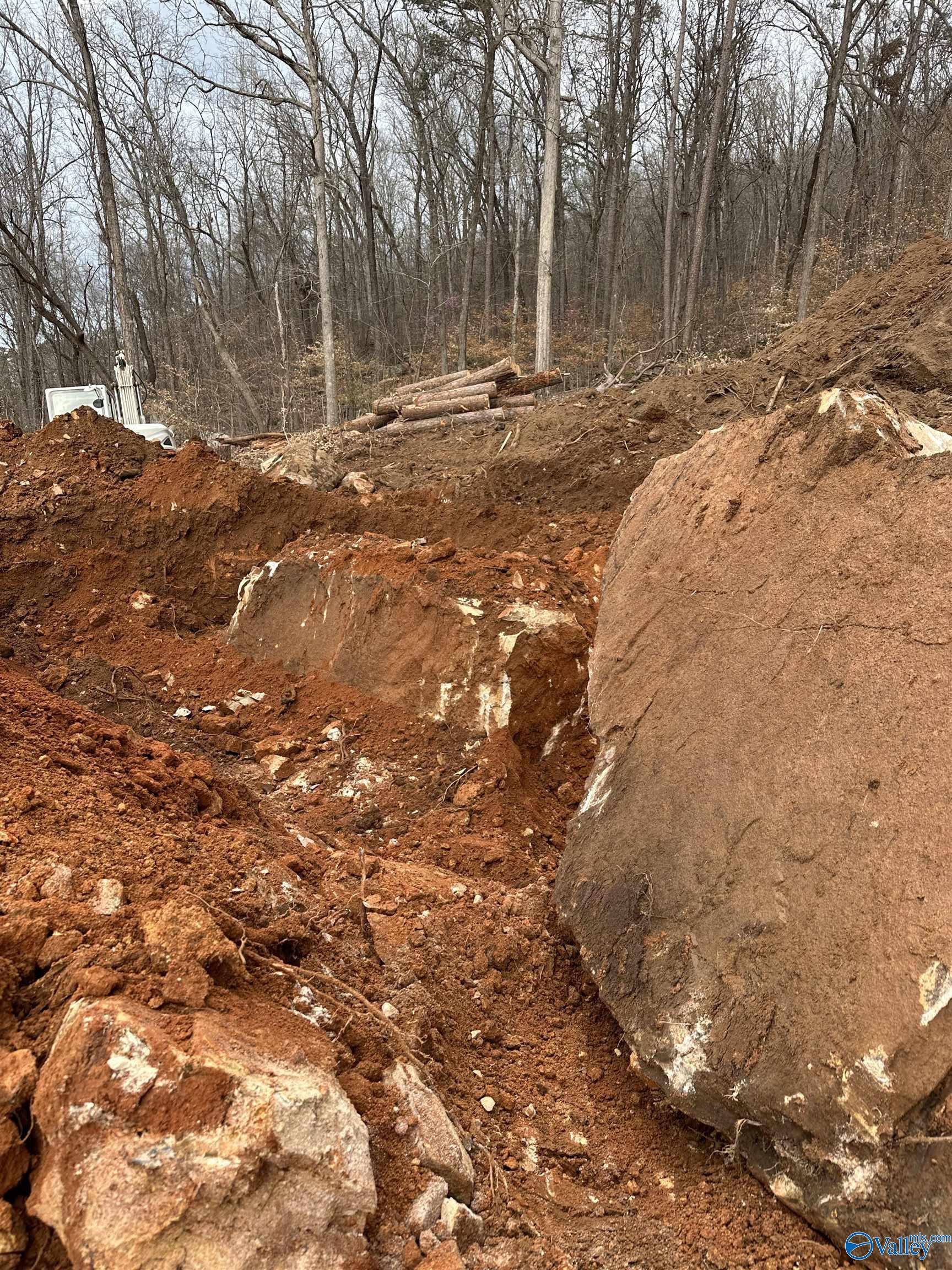 6.48 Acres Signal Point Road