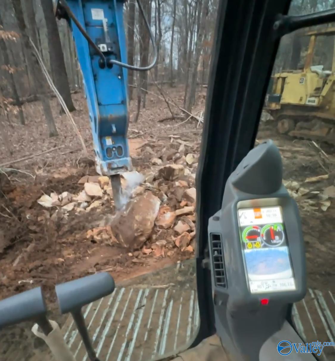 6.48 Acres Signal Point Road