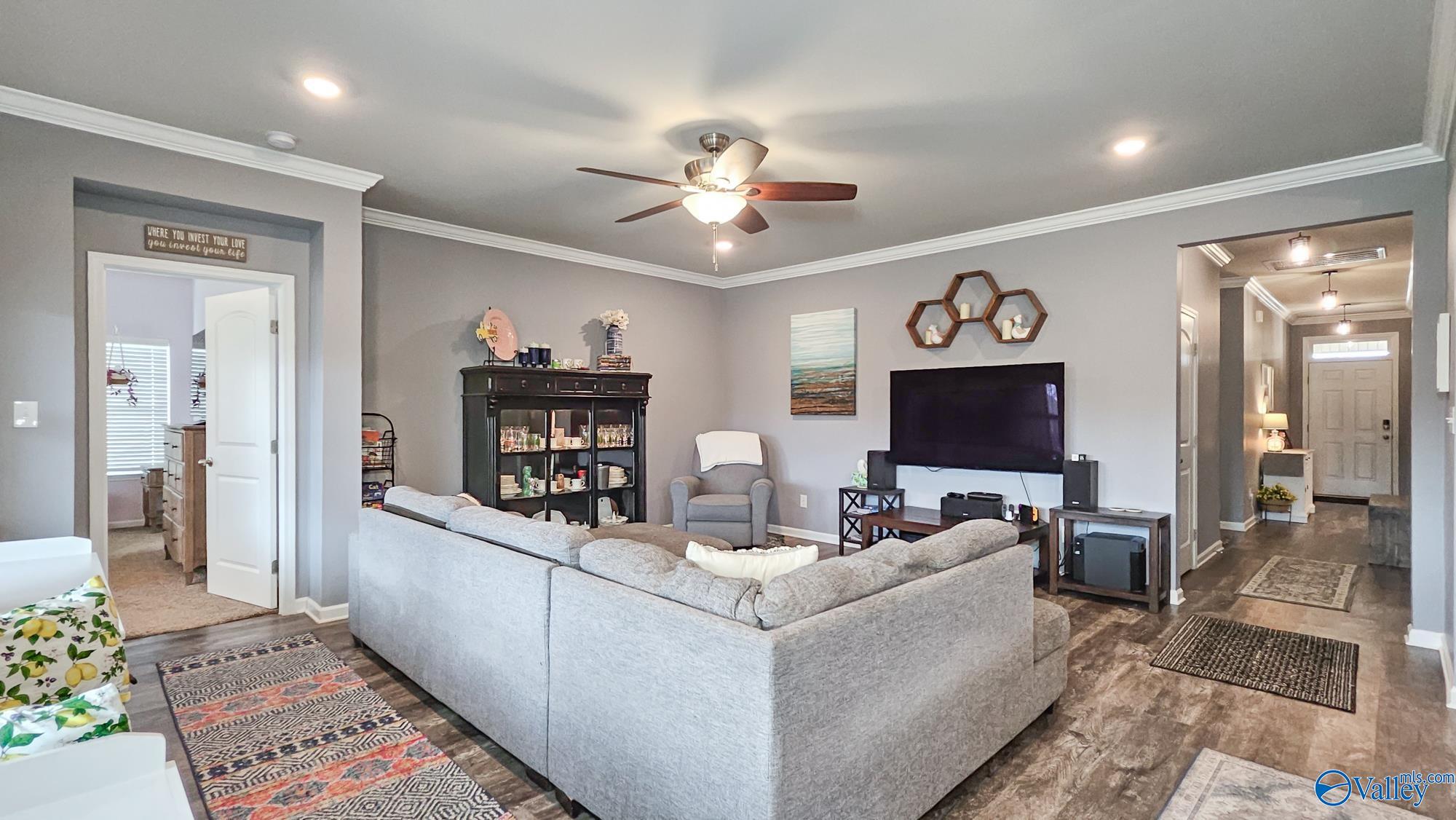 106 Sunlit Grove Drive